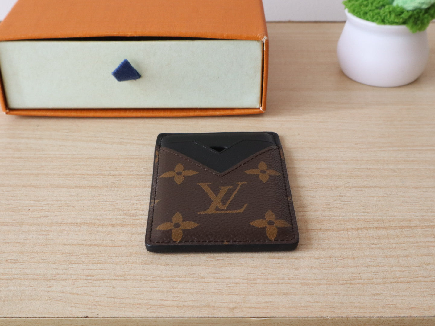 LV Porte-Cartes Magnet Brown Black Monogram Canvas & Cowhide mysite