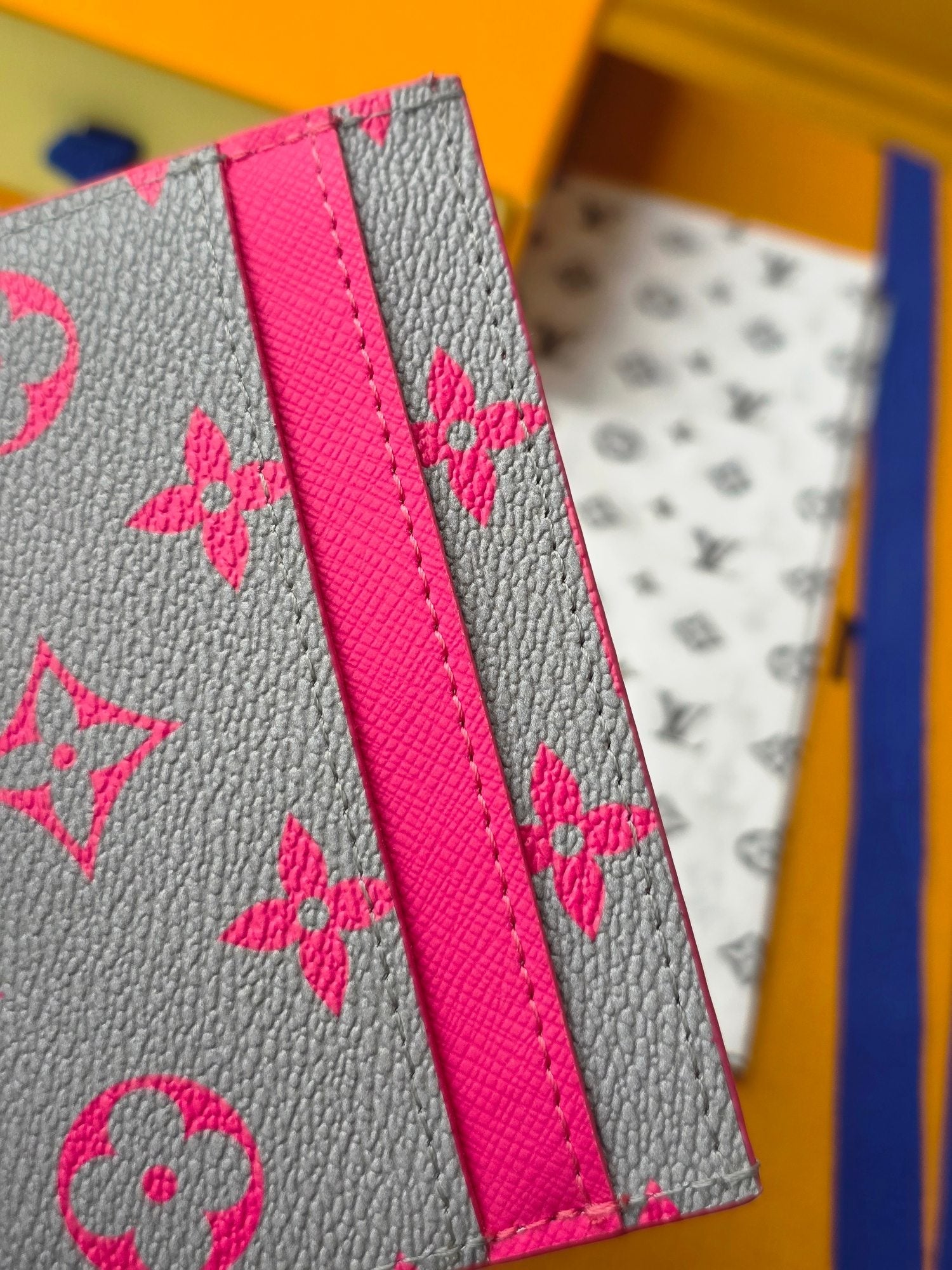 LV M14771 Double Card Holder Pink Gray Monogram Glow Canvas & Cowhide mysite