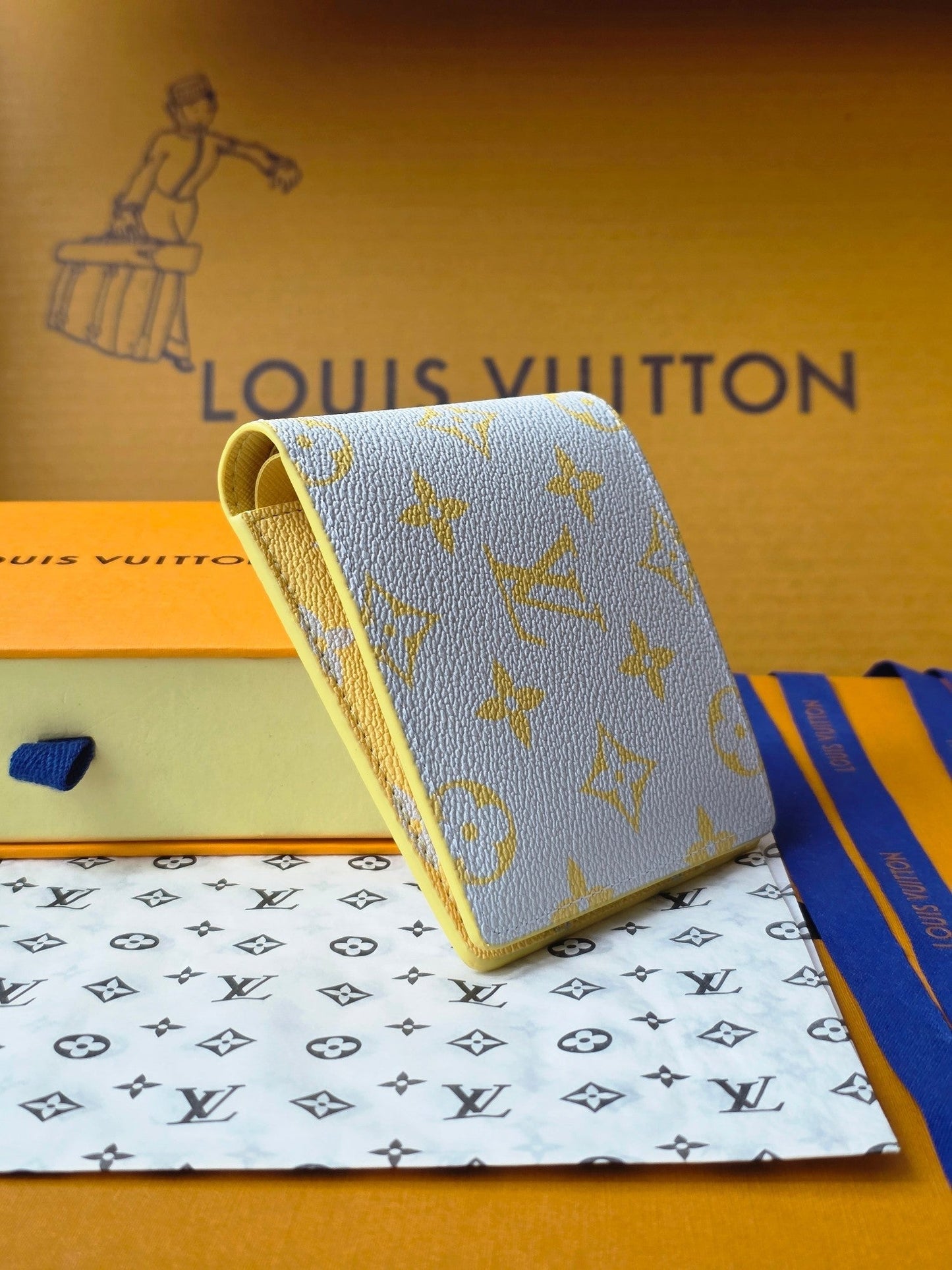 LV M14694 Multiple Wallet Gray Yellow Monogram Glow Canvas & Cowhide mysite