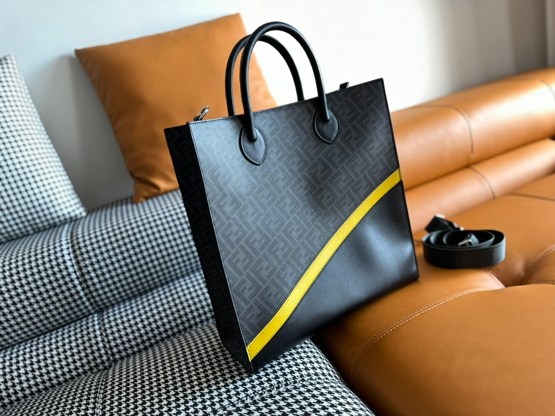 FENDI 38 BAG FF MONOGRAM FF BLACK CALFSKIN WITH STRAP mysite