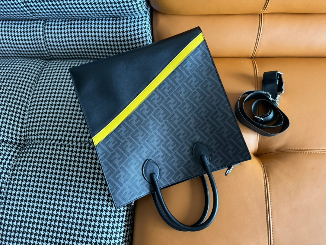 FENDI 38 BAG FF MONOGRAM FF BLACK CALFSKIN WITH STRAP mysite