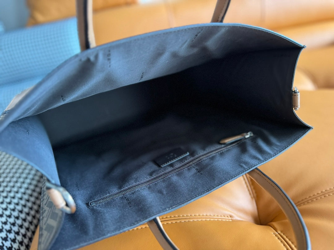 FENDI 38 BAG FF MONOGRAM FF CAMEL BROWN CALFSKIN WITH STRAP mysite