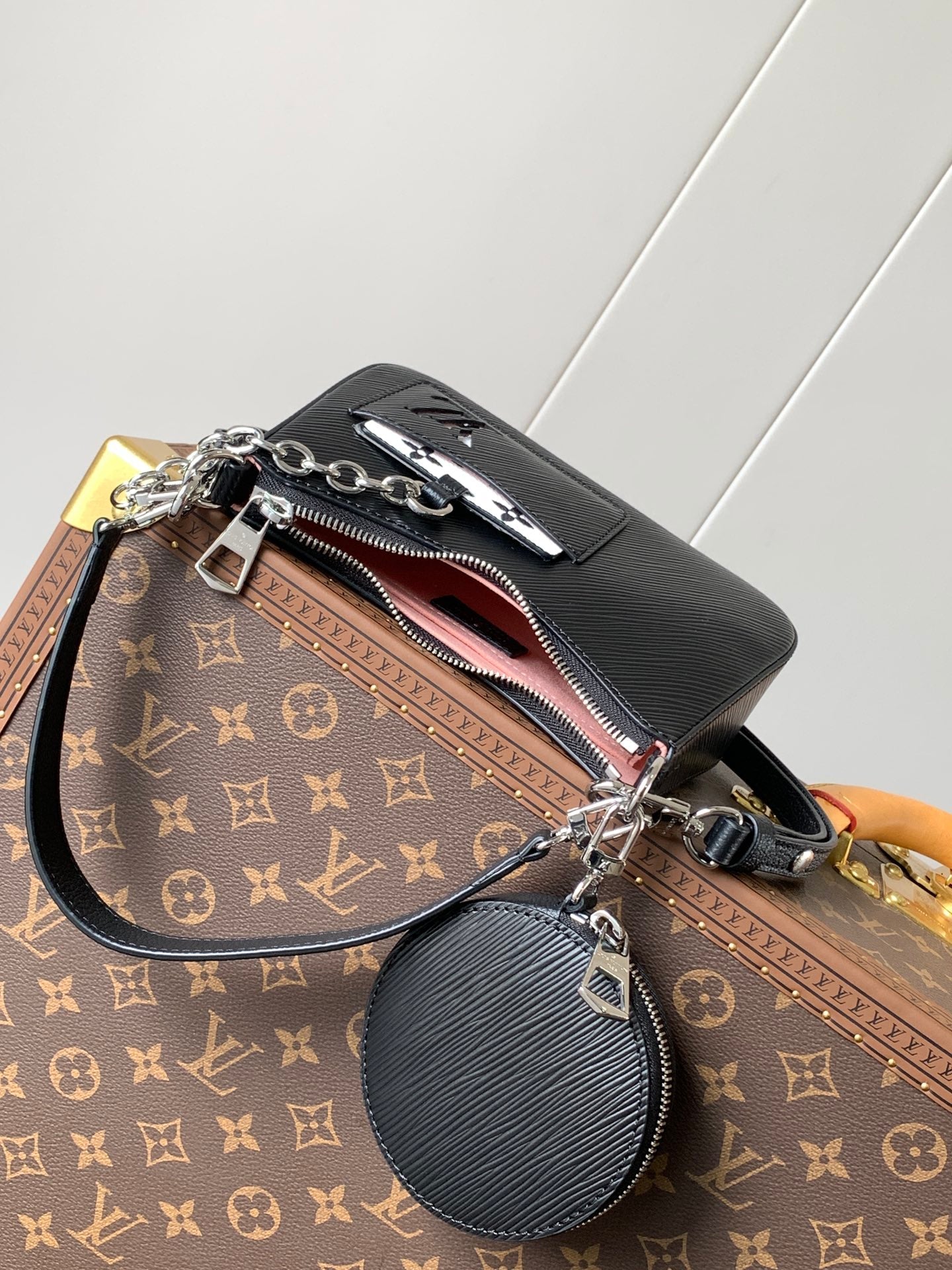 LV Marellini 19cm Black Epi Grain Cowhide Metal HW mysite