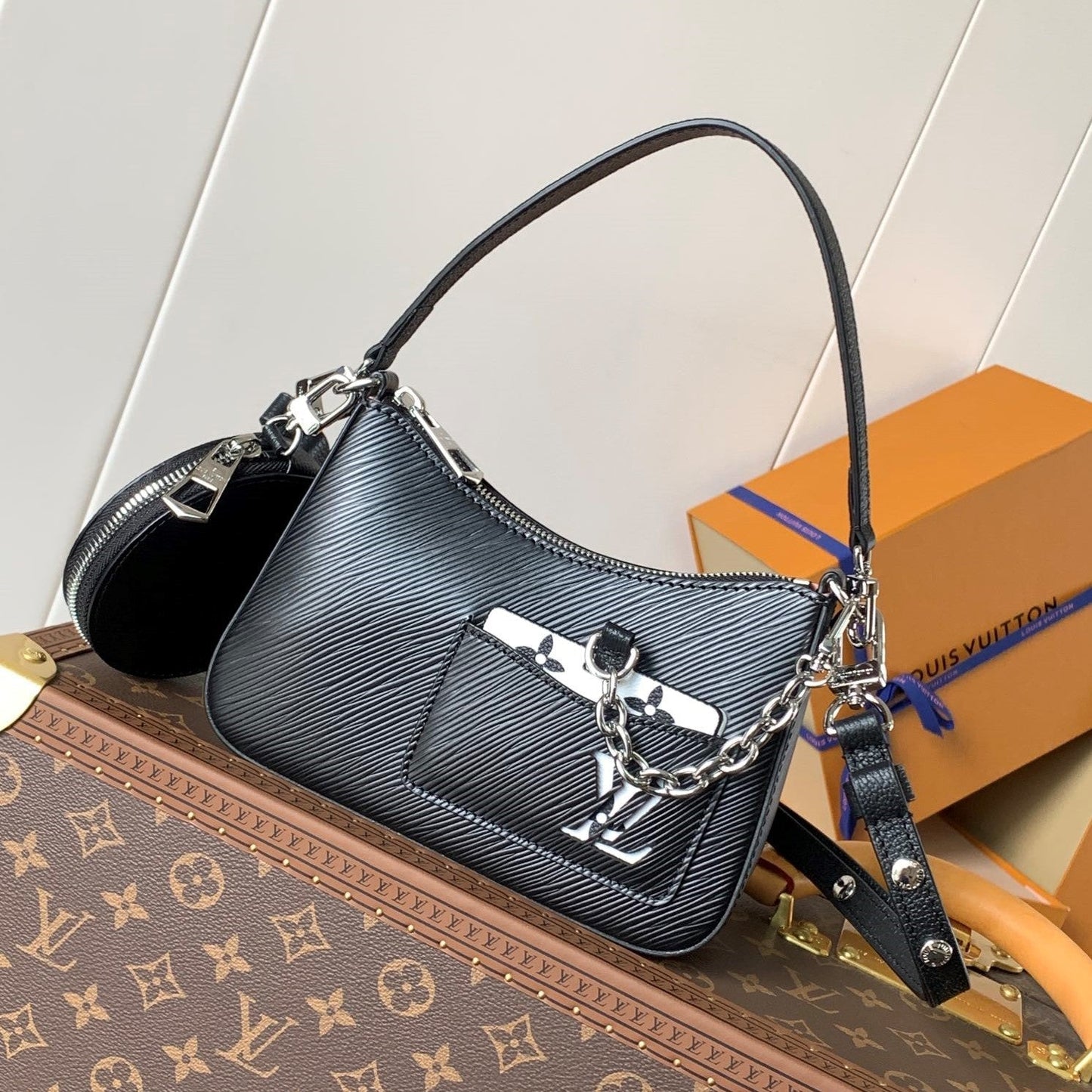LV Marellini 19cm Black Epi Grain Cowhide Metal HW mysite