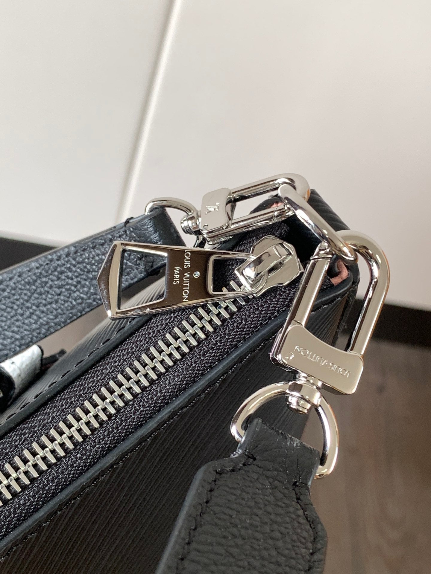 LV Hopscotch Bag 25cm Black Grained Epi Cowhide Sliver HW mysite