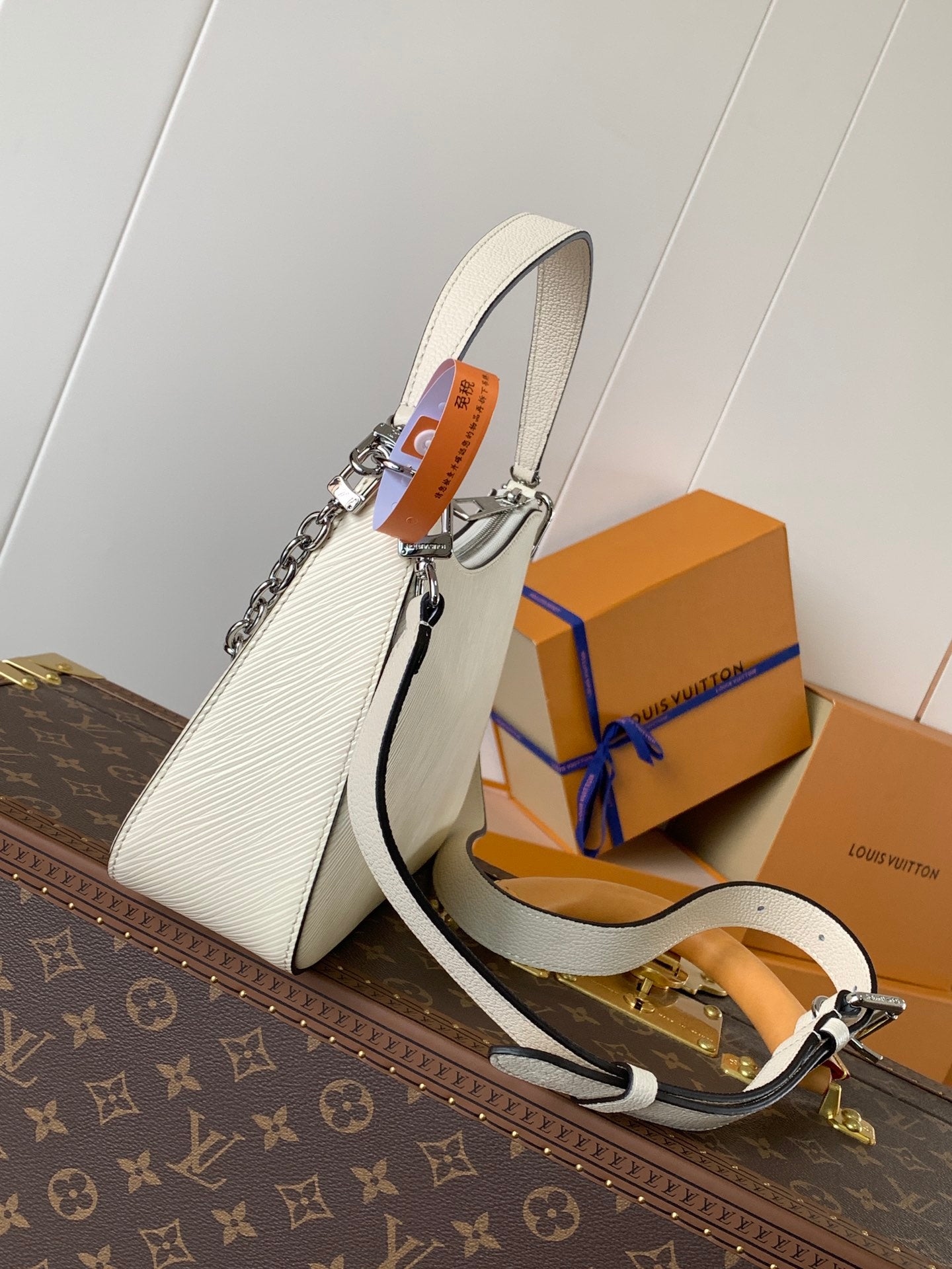 LV Hopscotch Bag 25cm White Grained Epi Cowhide Sliver HW mysite