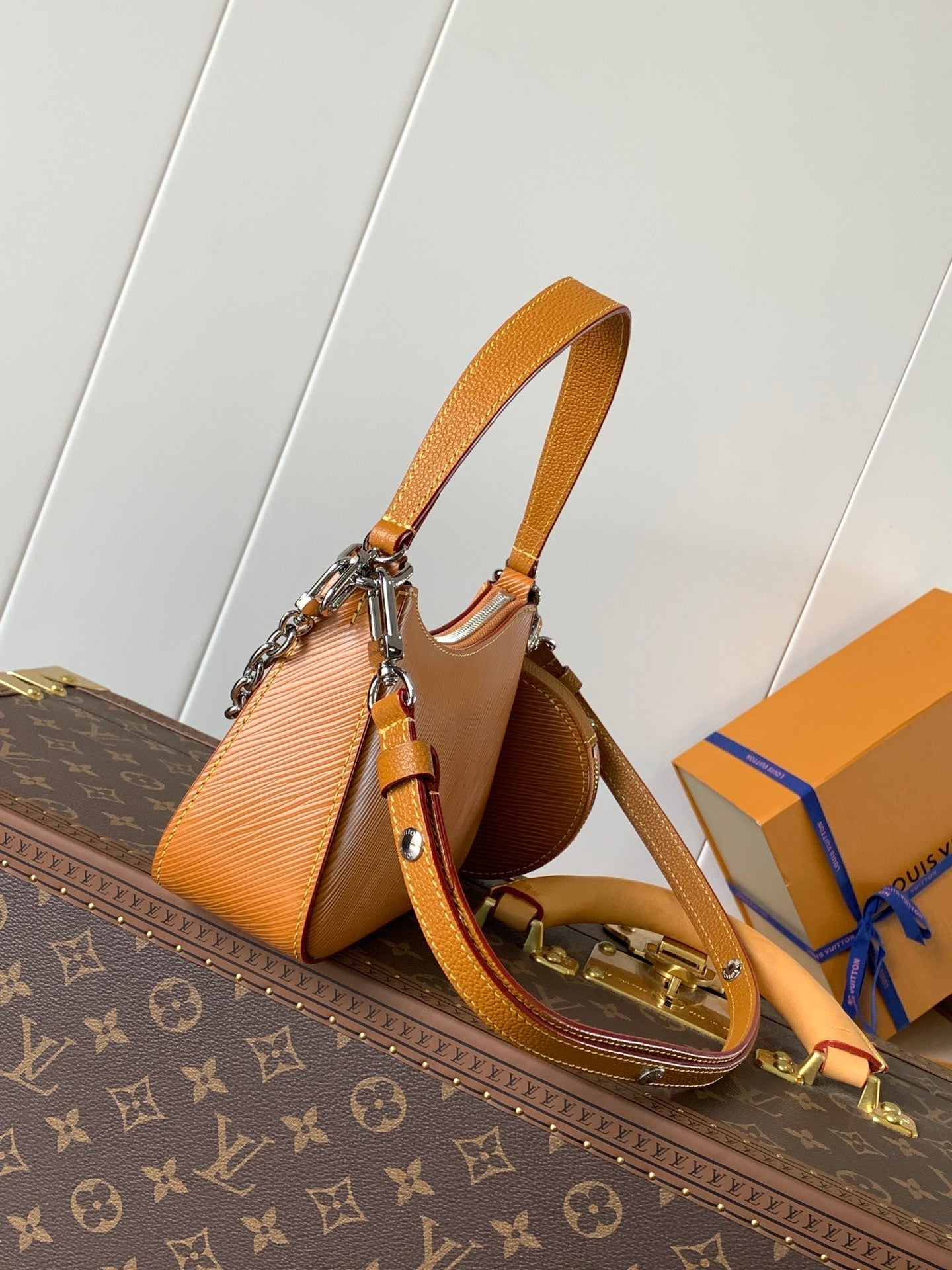 LV Marellini 19cm Caramel Epi Grain Cowhide Metal HW mysite