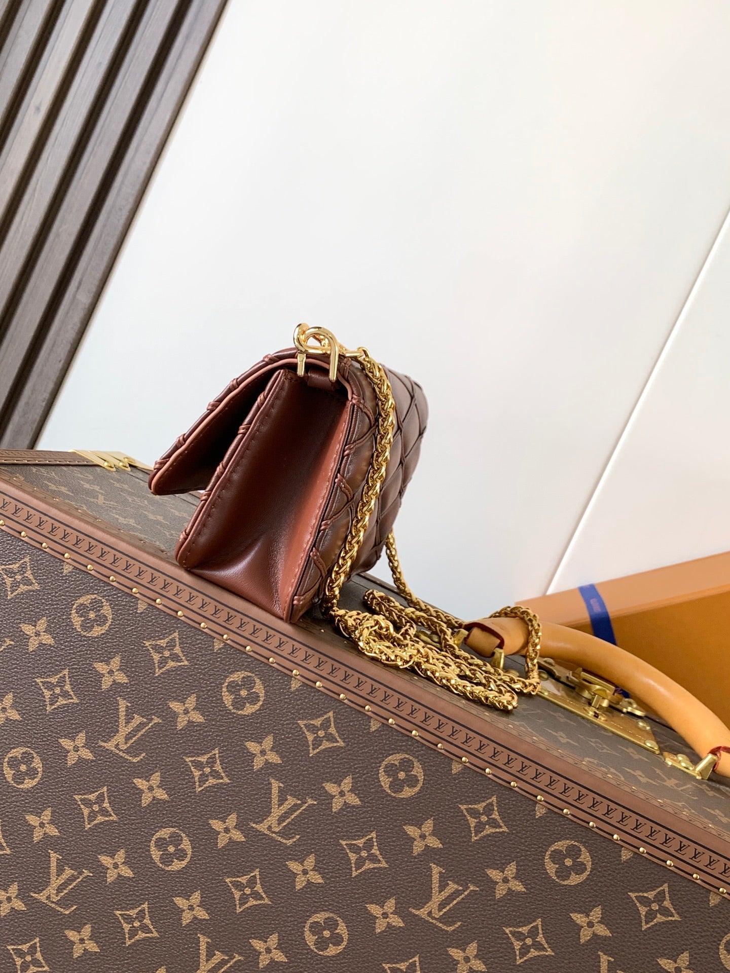 LV WOC Go-14 20cm Brown Sheepskin GHW mysite