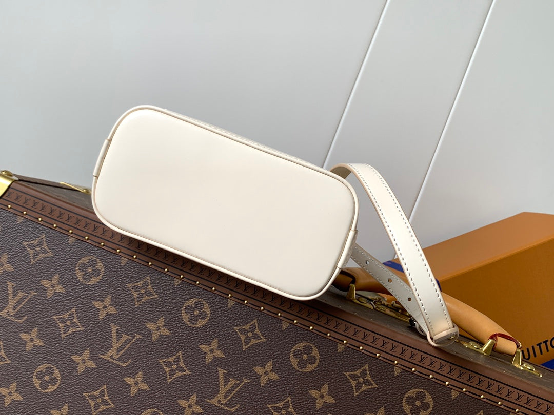 LV Alma BB Handbag 18cm White Epi Cowhide Metal HW mysite