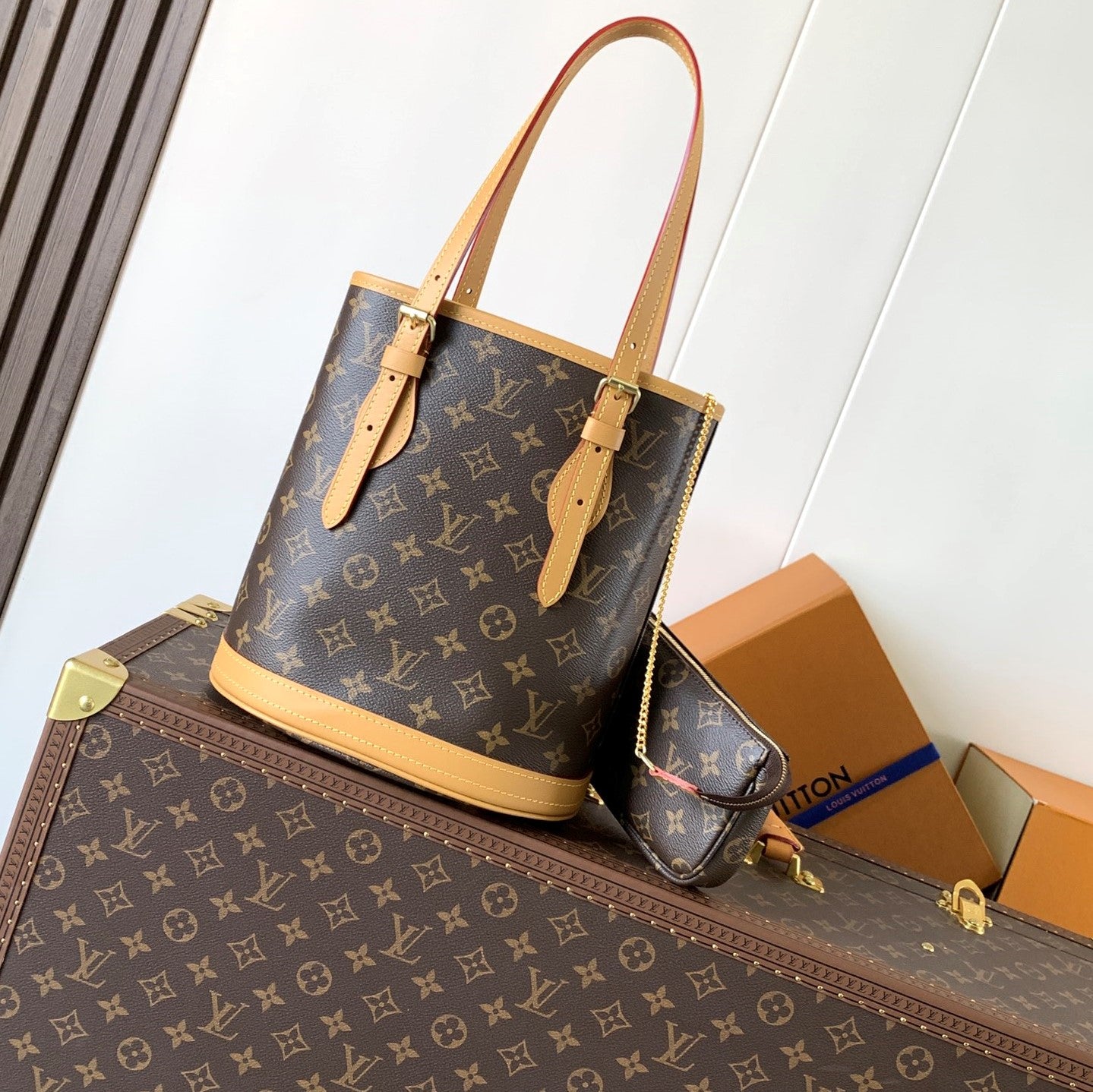 LV Petit Bucket PM 23cm Brown Monogram Canvas & Cowhide mysite