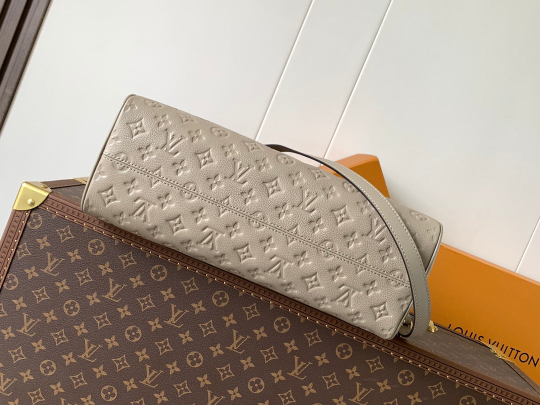 LV City Avenue PM 38.5cm Apricot Monogram Embossed Shadow Cowhide mysite