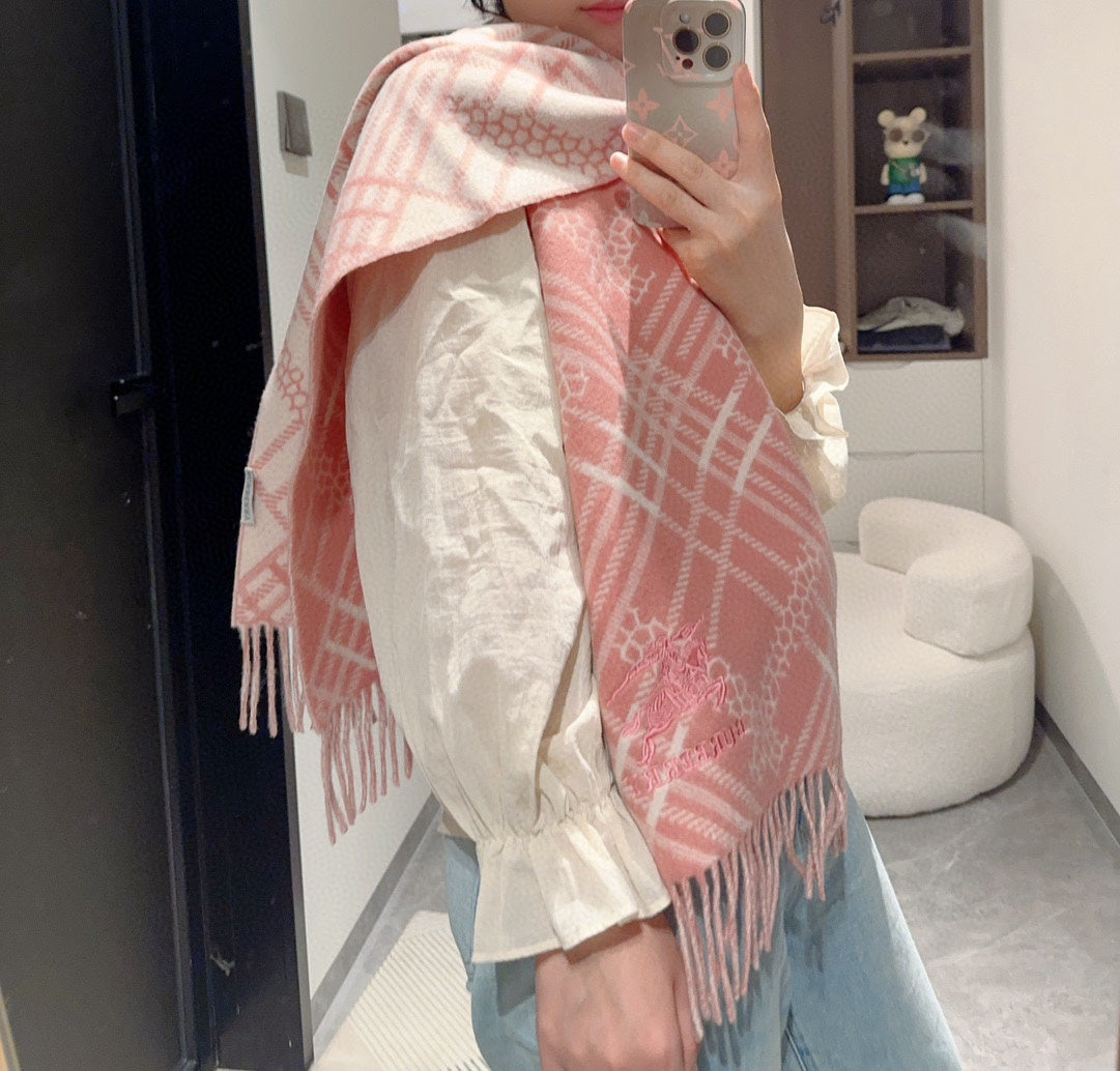 CLASSIC CHECK SCARF 168 CM IN ROSE PINK CASHMERE 396321 mysite