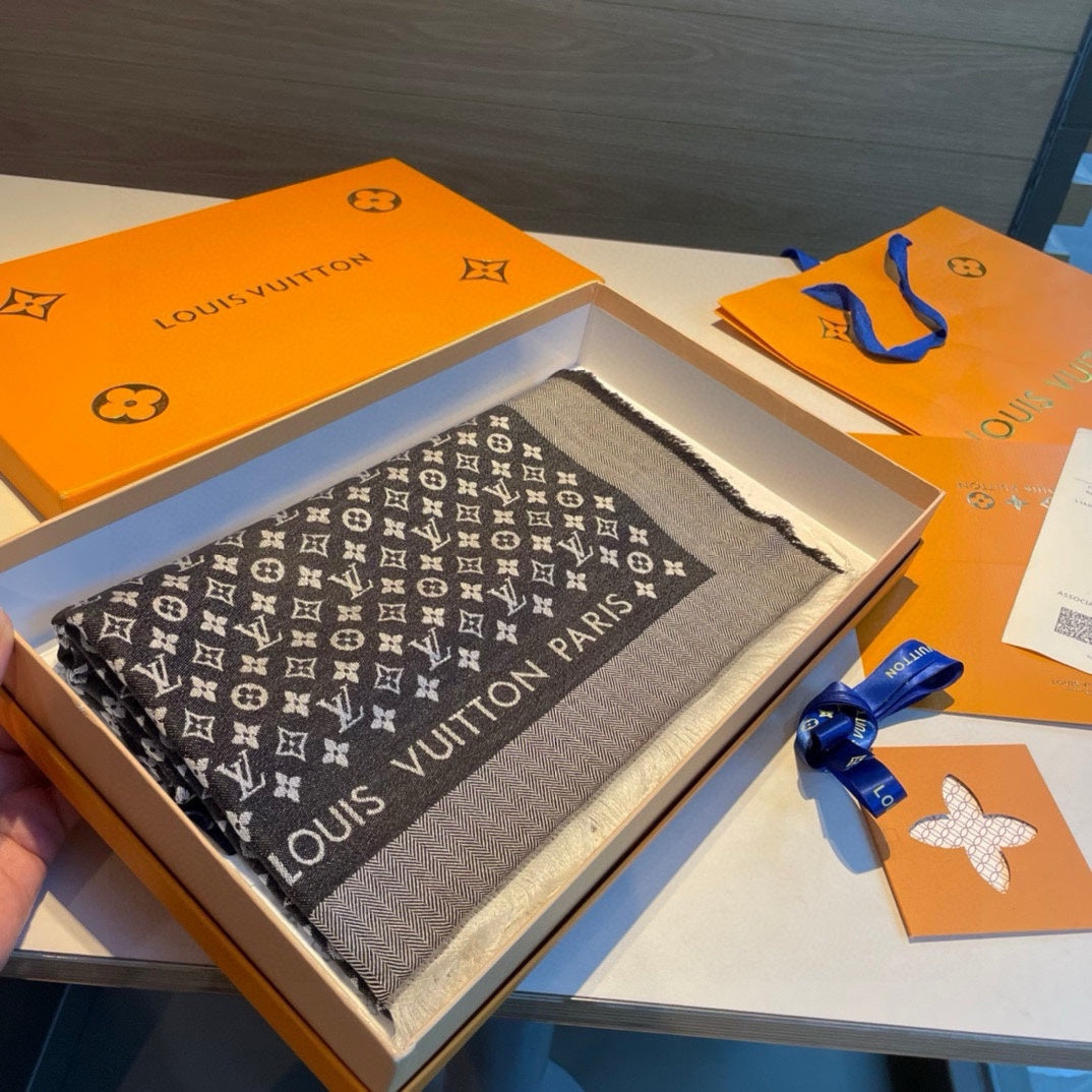 MONOGRAM SHINE SCARF 120 CM IN BLACK WOOL AND MULBERRY SILK 398194 mysite