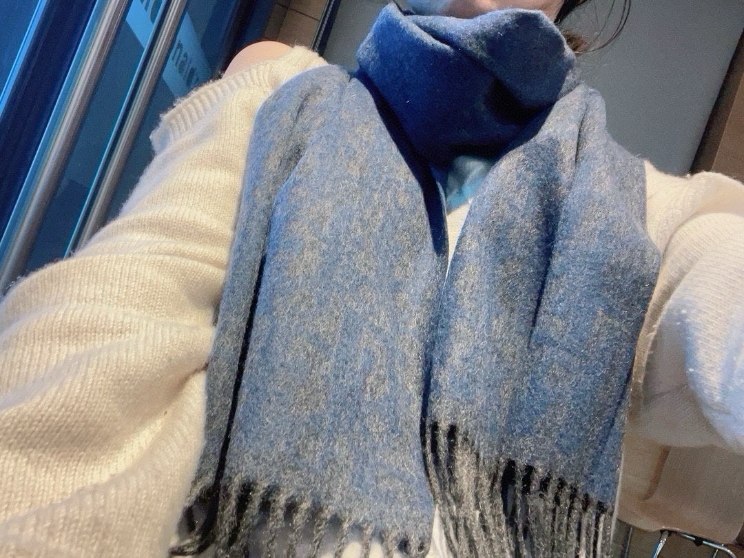 SCARF IN CLASSIC BLUE WOOL AND CASHMERE 398233 mysite