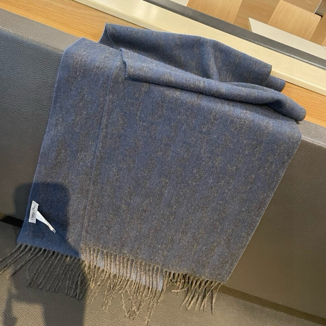 SCARF IN CLASSIC BLUE WOOL AND CASHMERE 398233 mysite