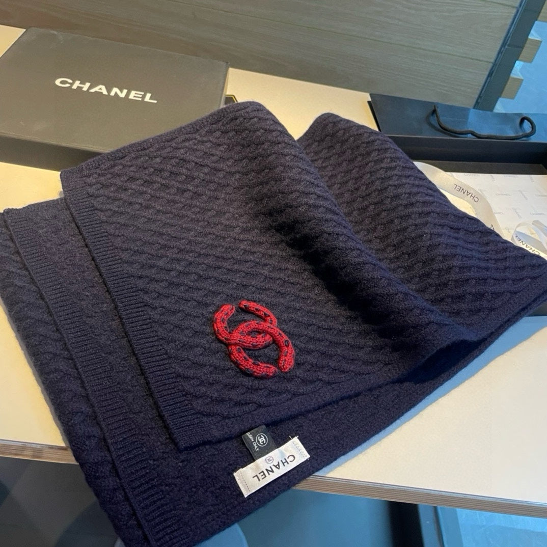 SCARF 170 CM IN NAVY BLUE CASHMERE WITH RED LOGO 401991 mysite