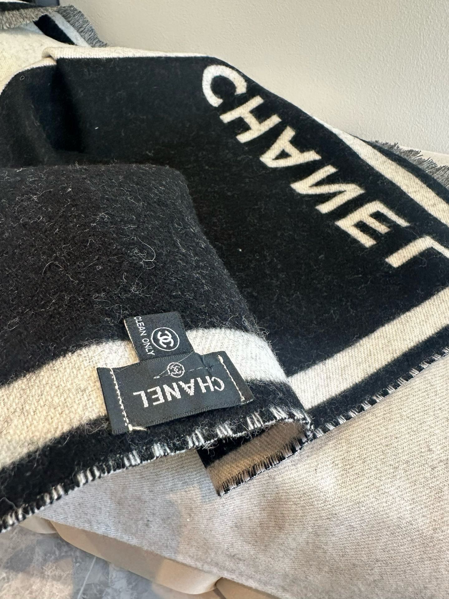 SCARF 190 CM IN BLACK MIX WHITE CASHMERE AND WOOL 401998 mysite