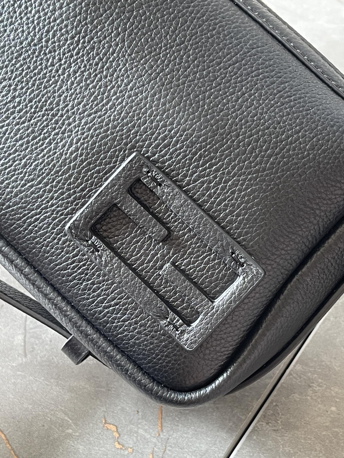 SIMPLY MINI 22 IN BLACK GRAINED CALFSKIN mysite
