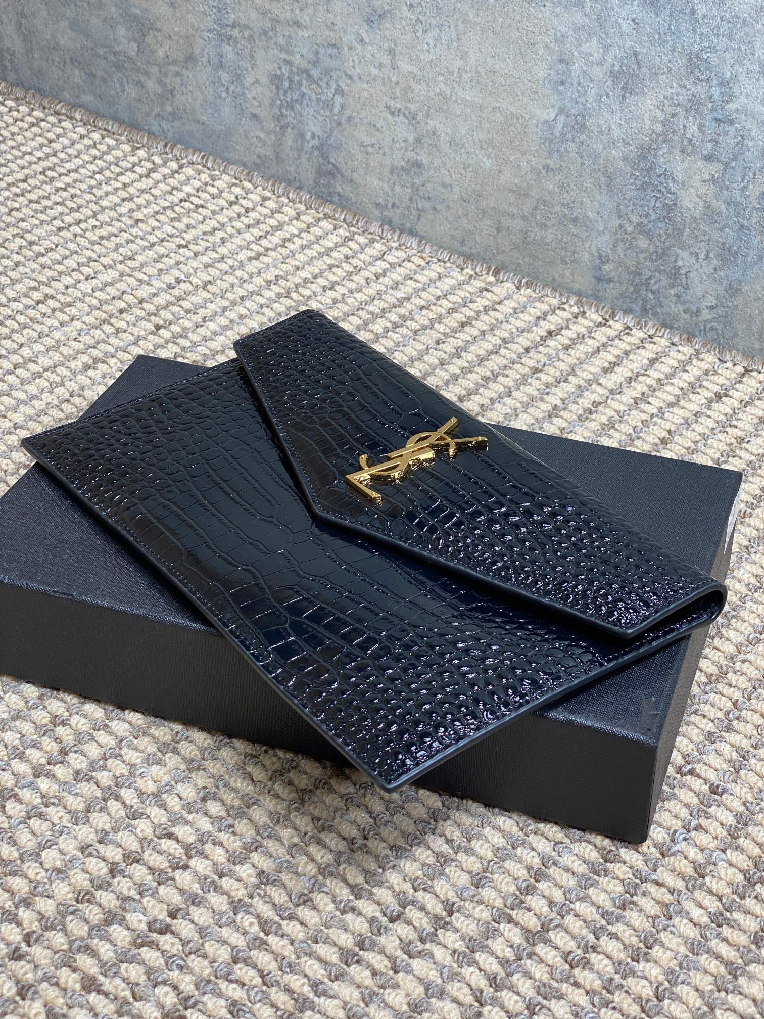 YSL 22s Uptown Pouch Clutch Bag Black Croc Embossed Leather GHW mysite