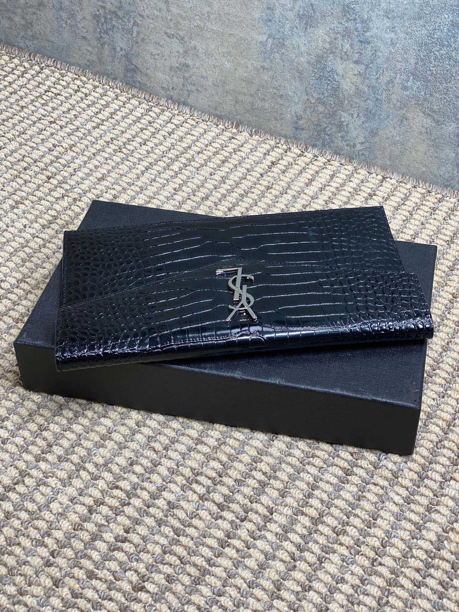 YSL 22s Uptown Pouch Clutch Bag Black Croc Embossed Leather Sliver HW mysite
