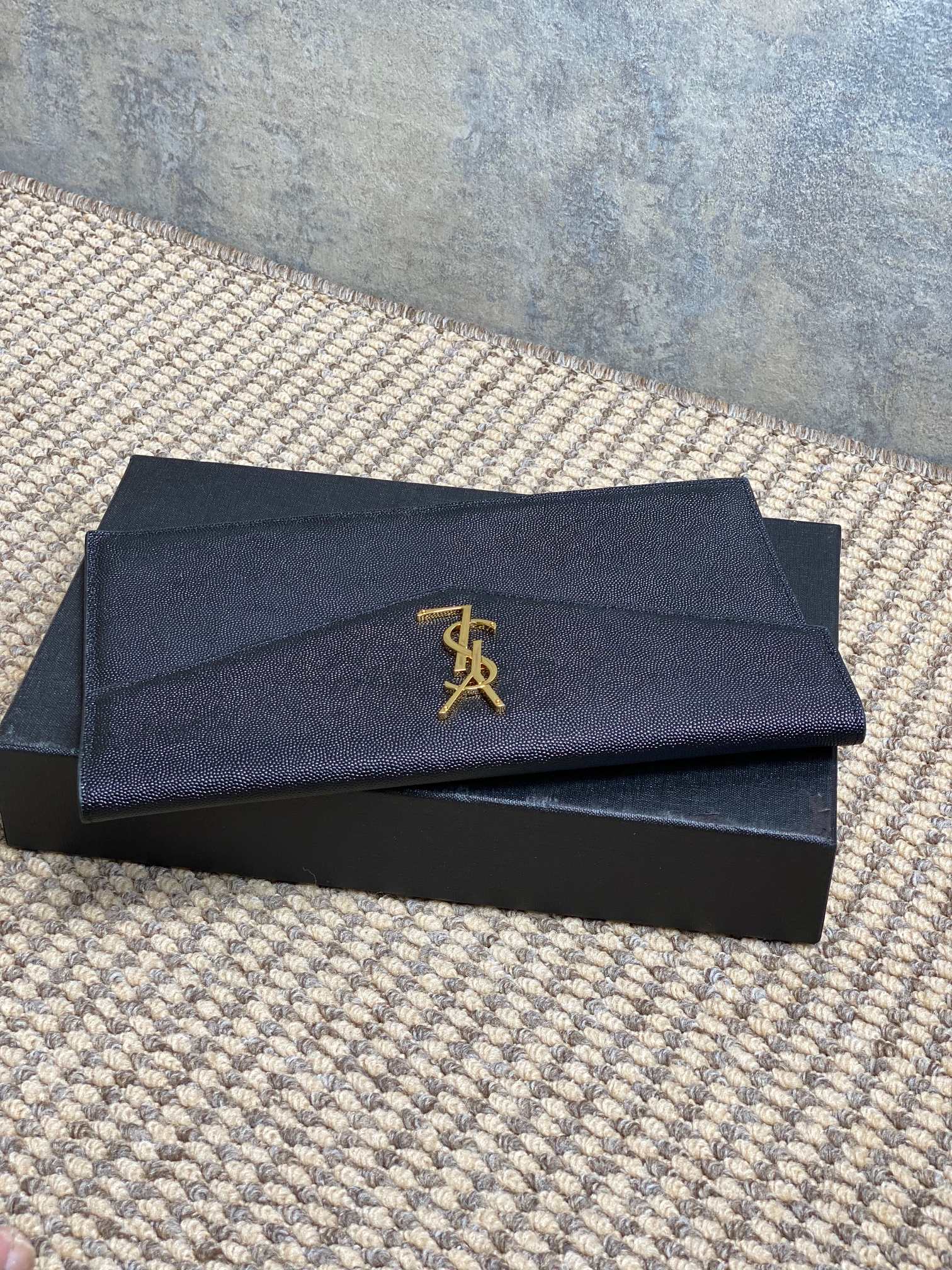 YSL 22s Uptown Pouch Clutch Bag Black Cowhide GHW mysite