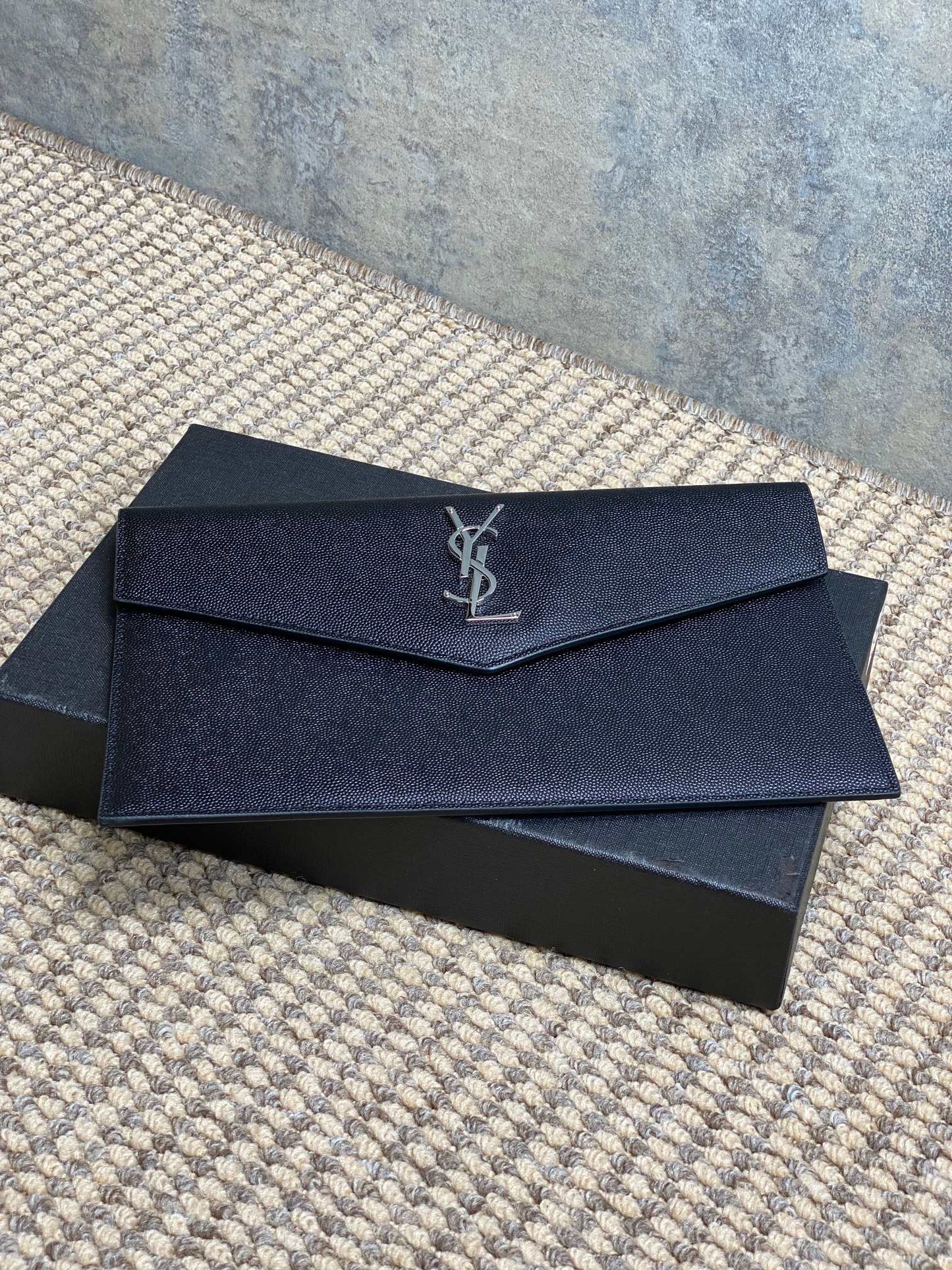 YSL 22s Uptown Pouch Clutch Bag Black Cowhide Sliver HW mysite