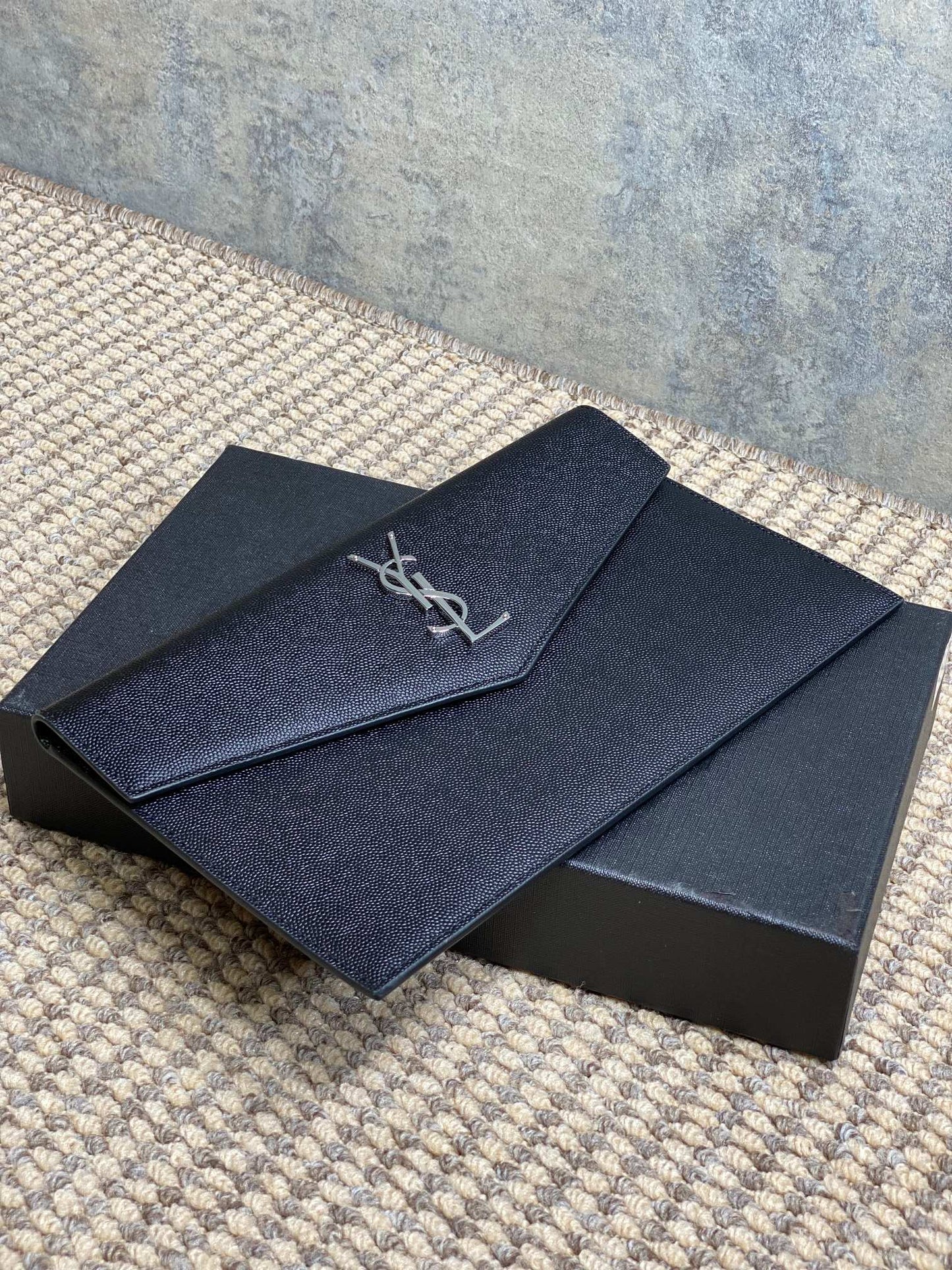 YSL 22s Uptown Pouch Clutch Bag Black Cowhide Sliver HW mysite