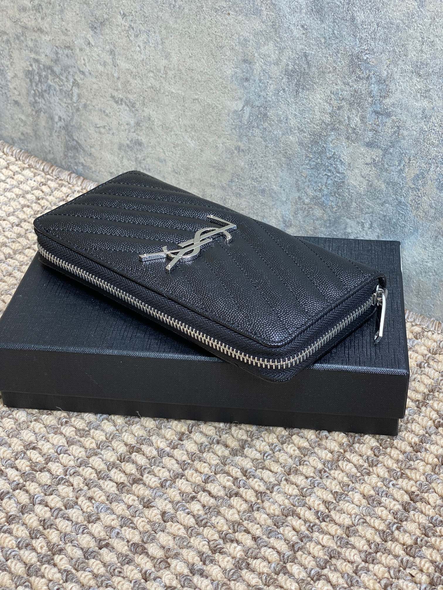 YSL Zippy Long Wallet Black Caviar Cowhide Sliver HW mysite