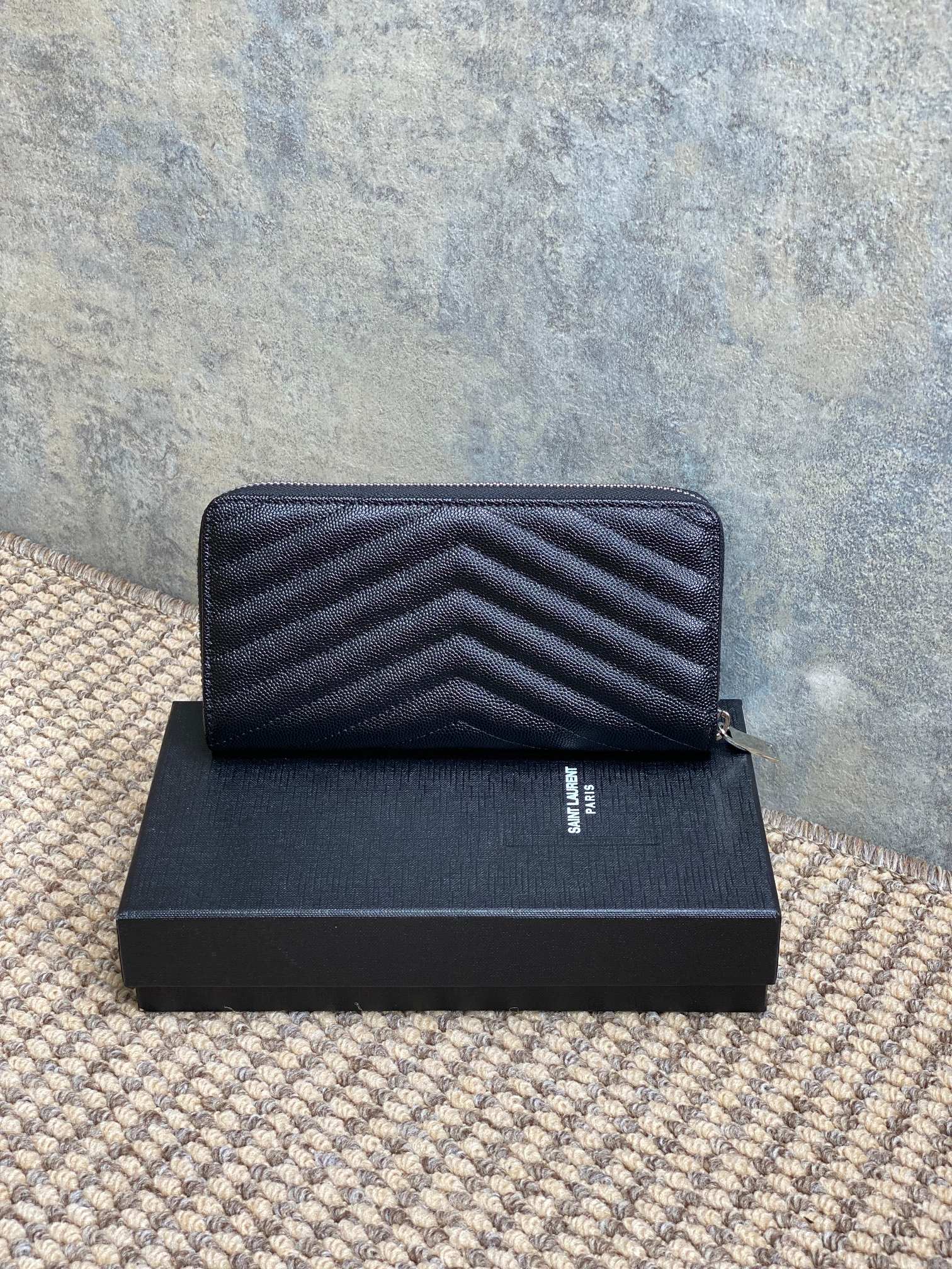 YSL Zippy Long Wallet Black Caviar Cowhide Sliver HW mysite