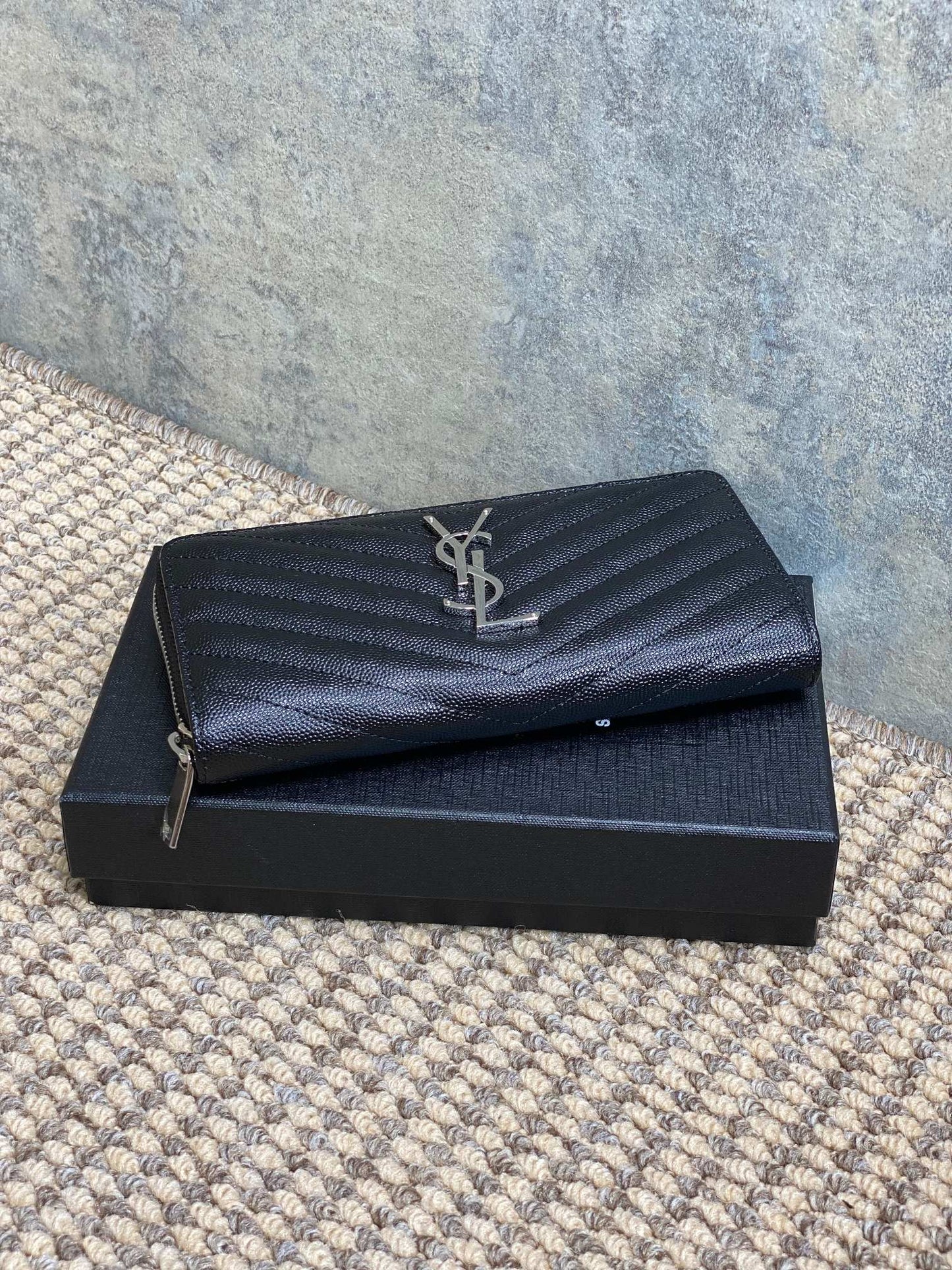 YSL Zippy Long Wallet Black Caviar Cowhide Sliver HW mysite