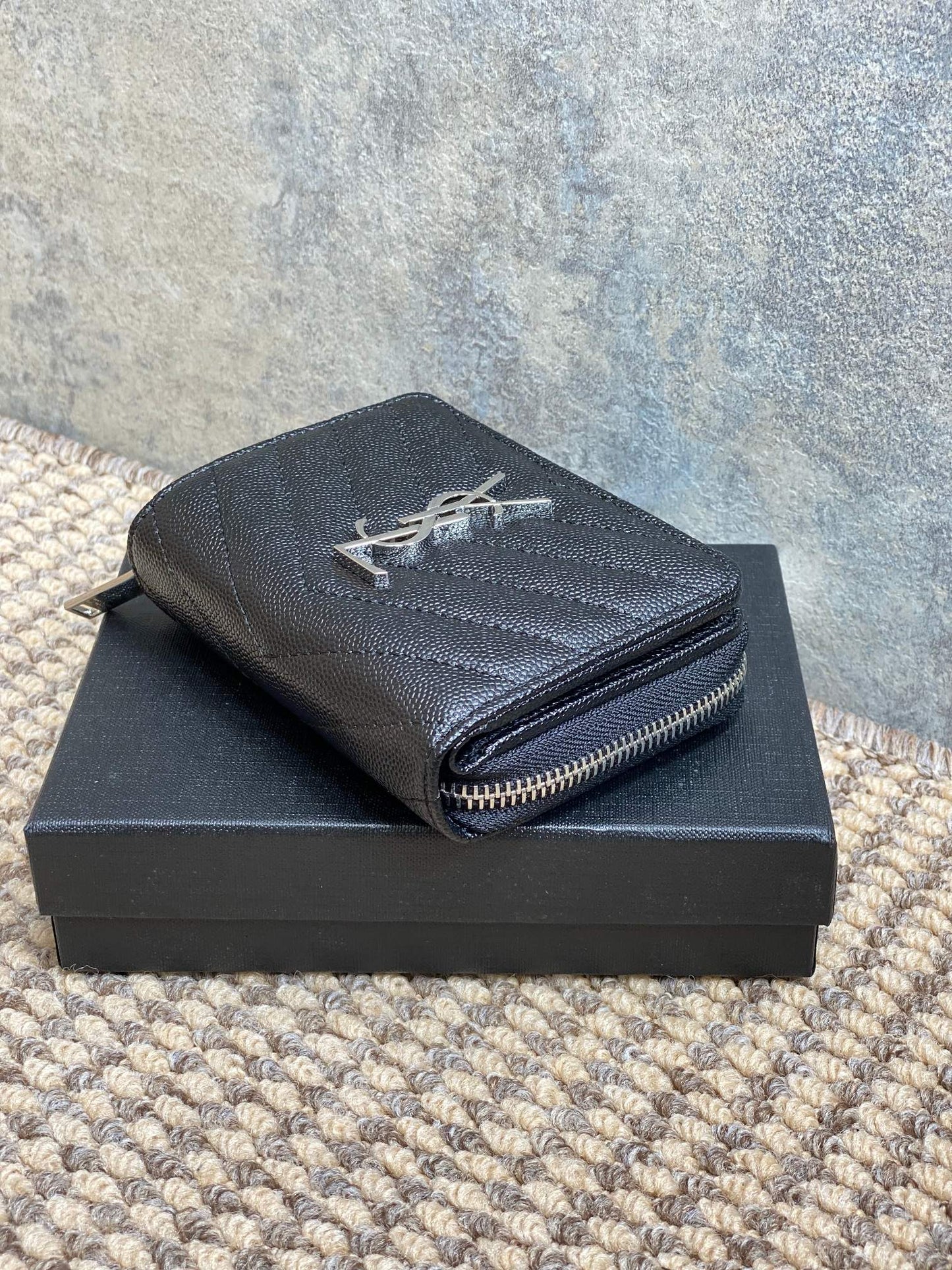 YSL Cassandre Matelassé Compact Zip-Around Wallet Black Caviar Cowhide Sliver HW mysite