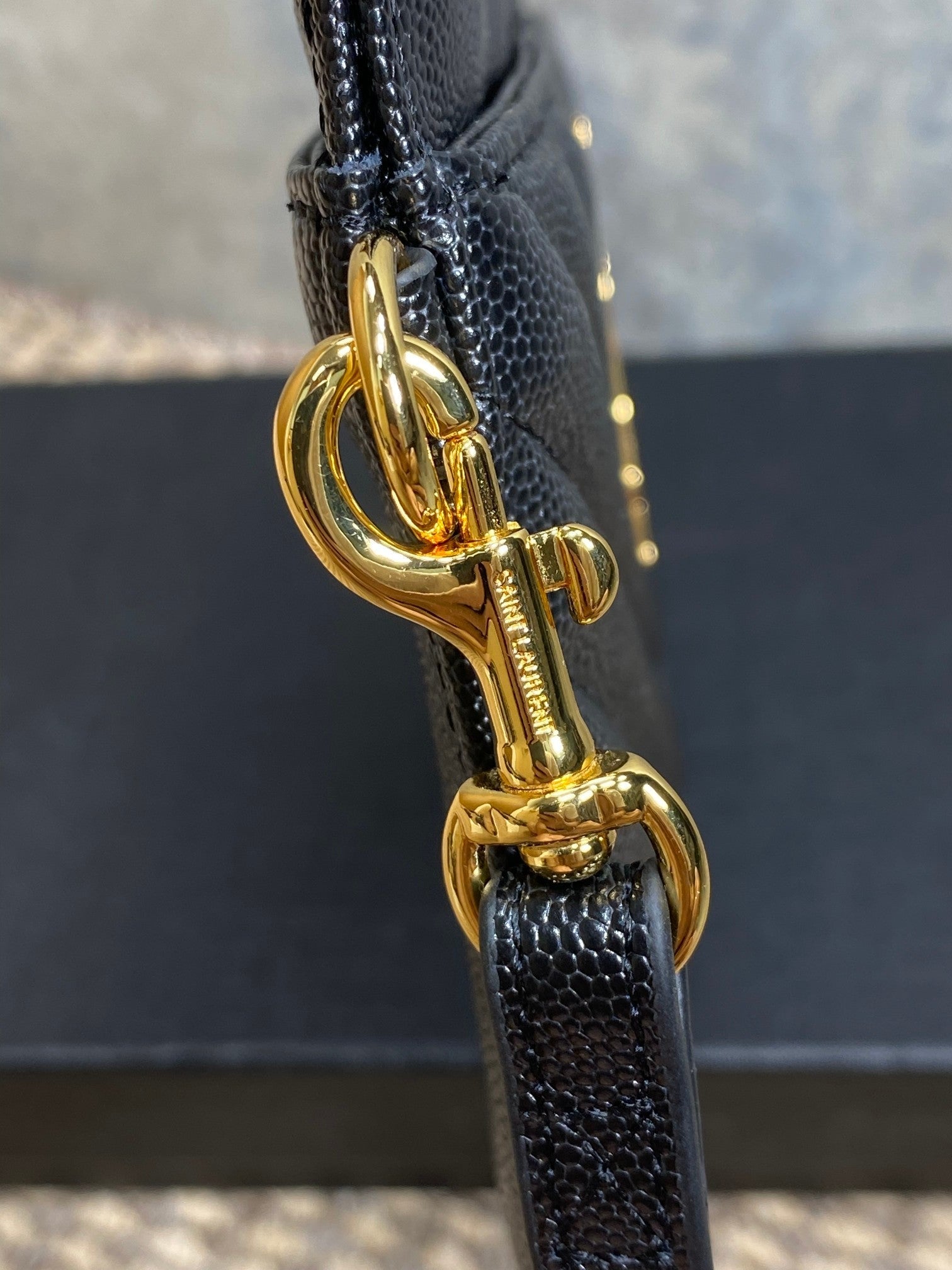 YSL Gold Hardware Logo Zipper Clutch 23cm Black Caviar Cowhide mysite