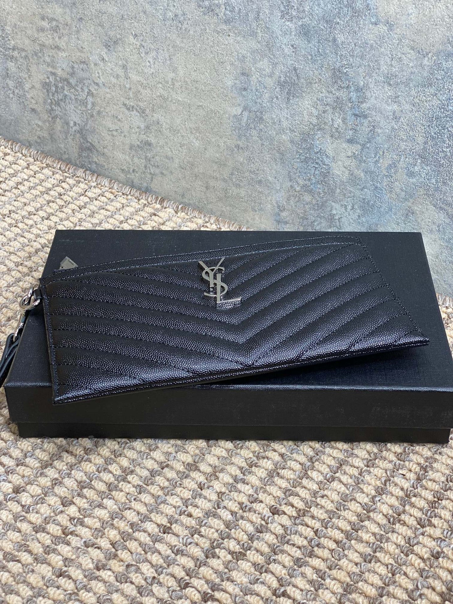 YSL Hardware Logo Zipper Clutch 23cm Black Caviar Cowhide mysite