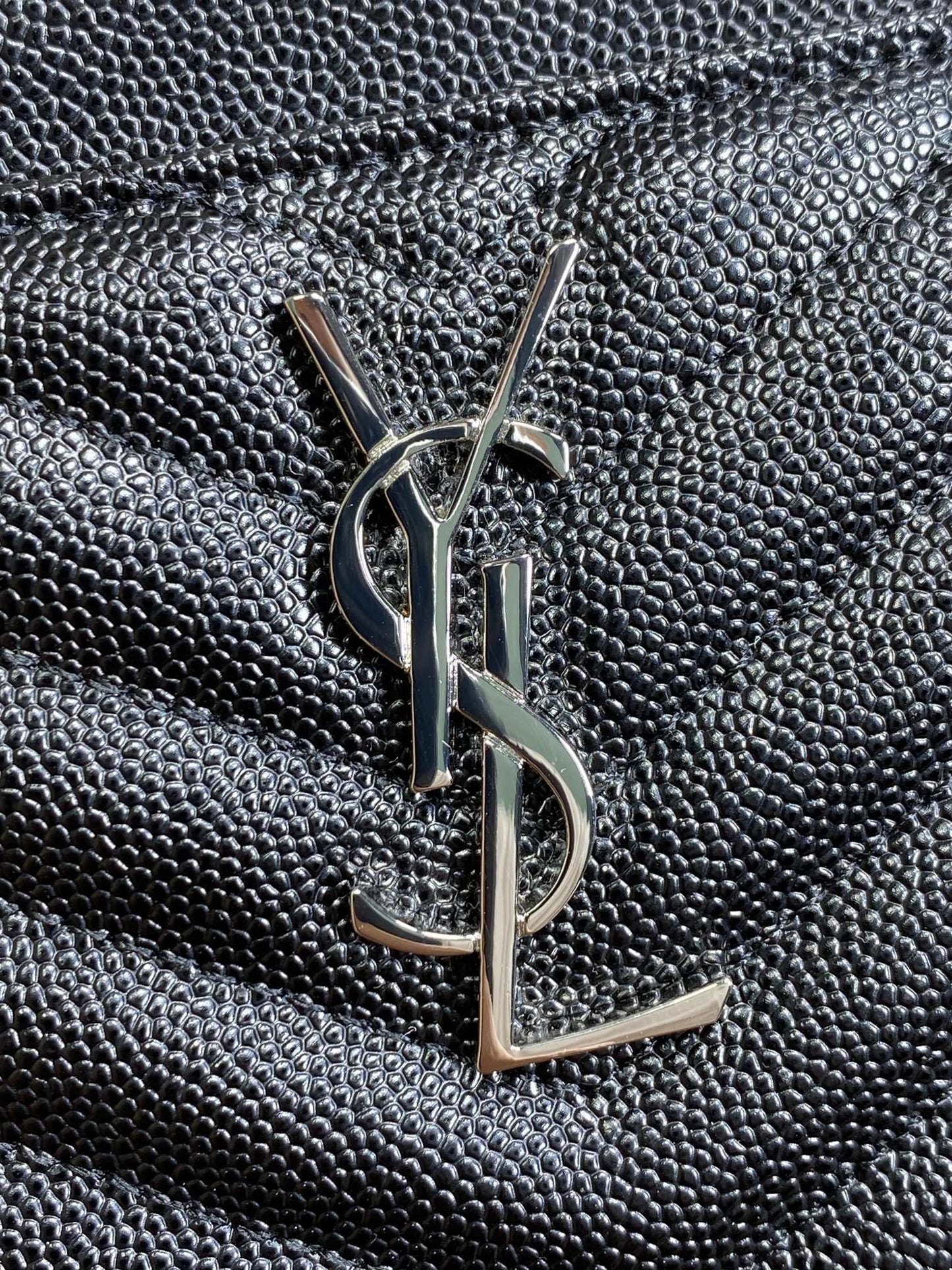 YSL Hardware Logo Zipper Clutch 23cm Black Caviar Cowhide mysite