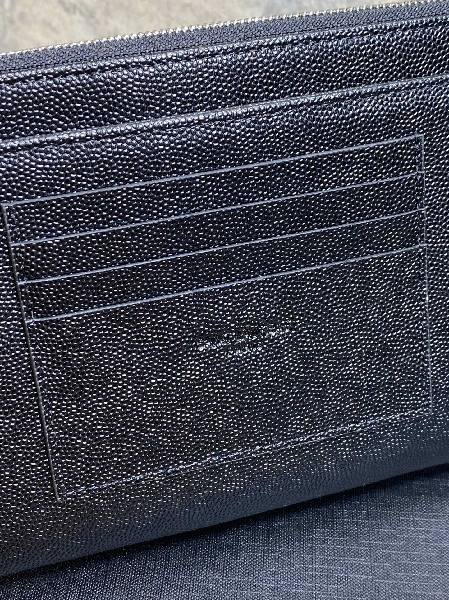 YSL Hardware Logo Zipper Clutch 23cm Black Caviar Cowhide mysite