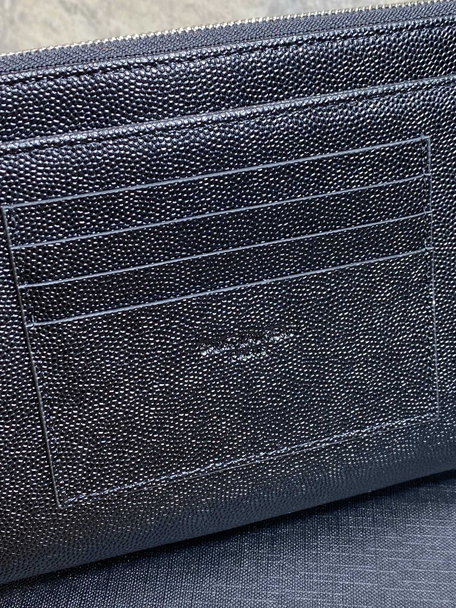 YSL Hardware Logo Zipper Clutch 23cm Black Caviar Cowhide mysite