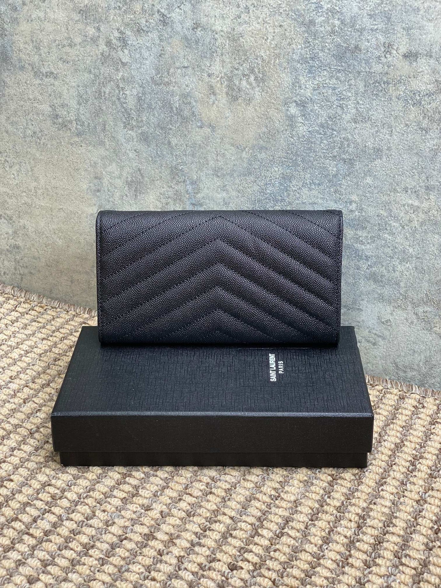YSL Cassandre Envelope Flap Wallet Black Caviar Cowhide Sliver HW mysite