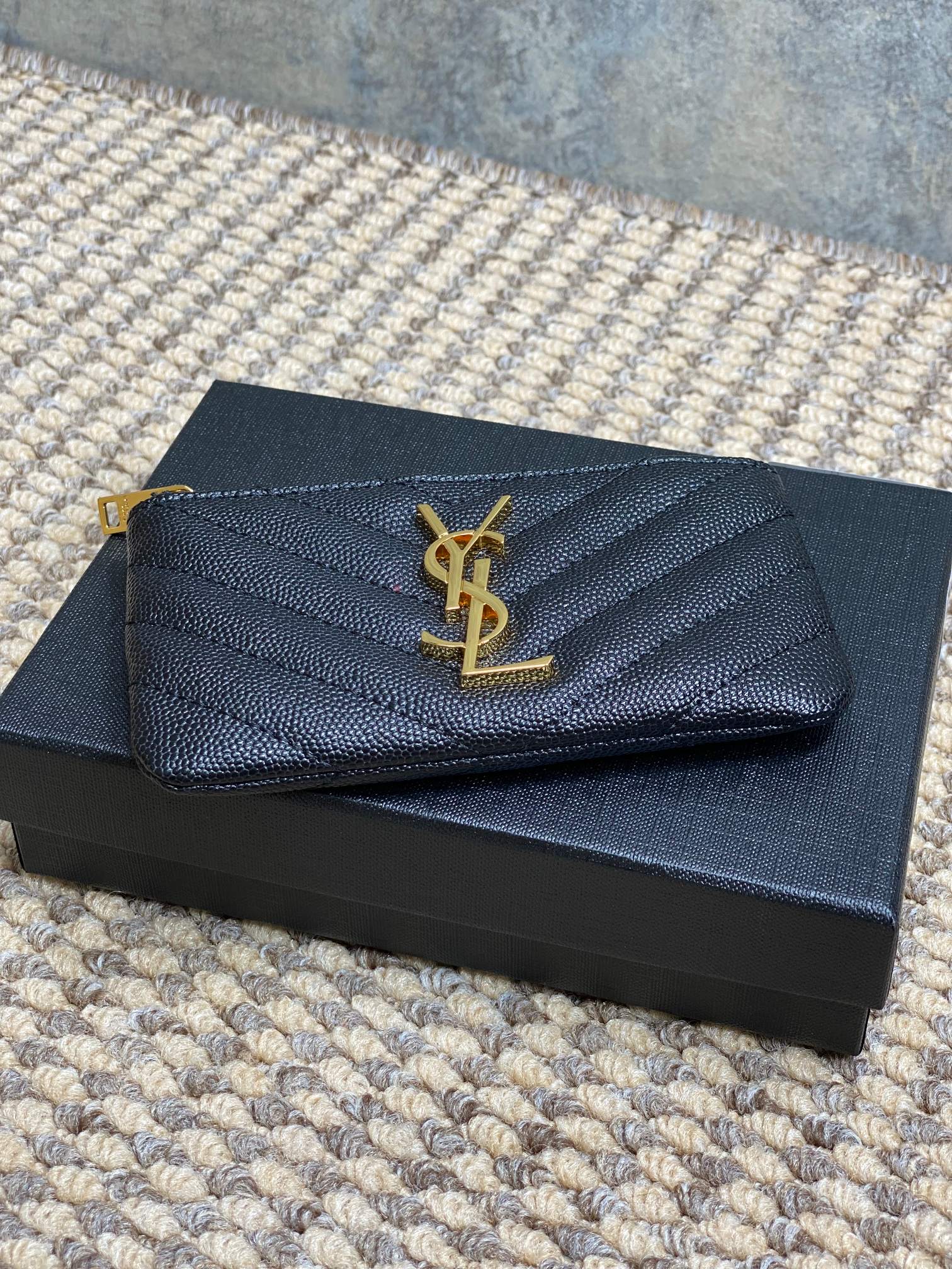 YSL Hook & Chain Zipper Coin Purse Caviar Cowhide GHW mysite