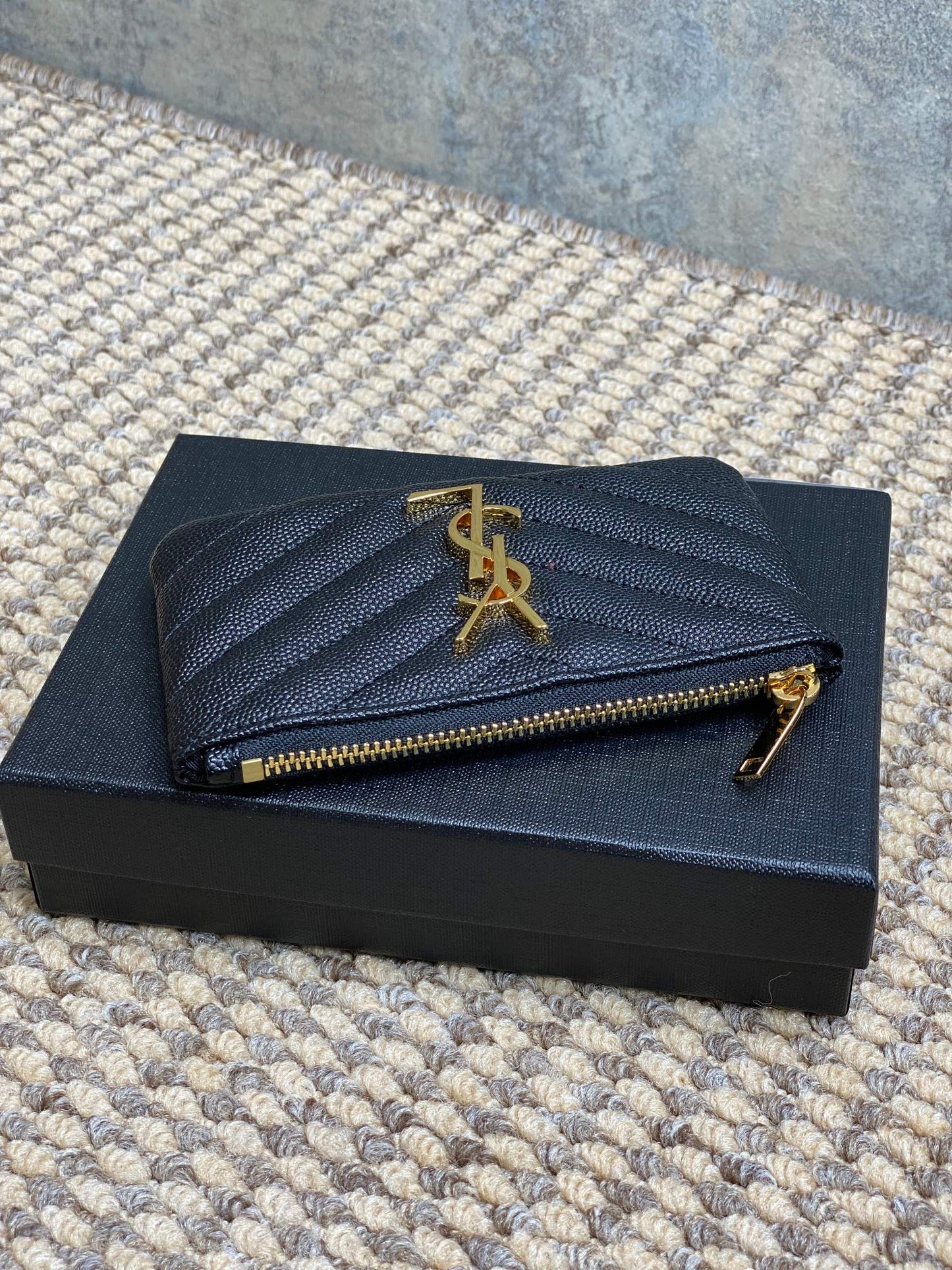 YSL Hook & Chain Zipper Coin Purse Caviar Cowhide GHW mysite