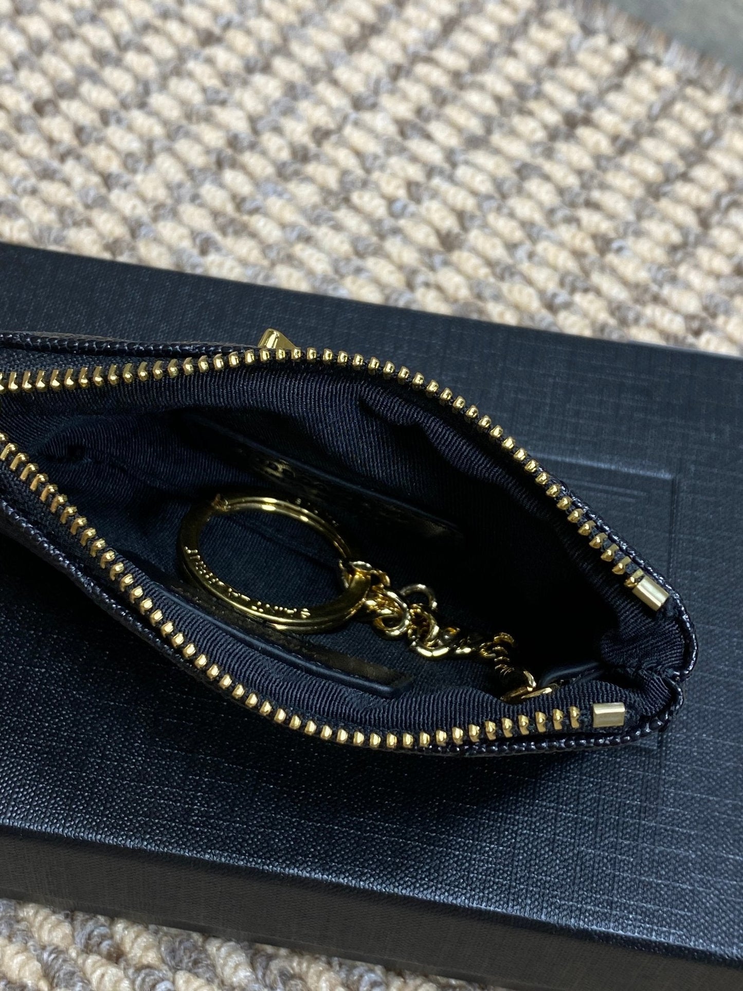 YSL Hook & Chain Zipper Coin Purse Caviar Cowhide GHW mysite