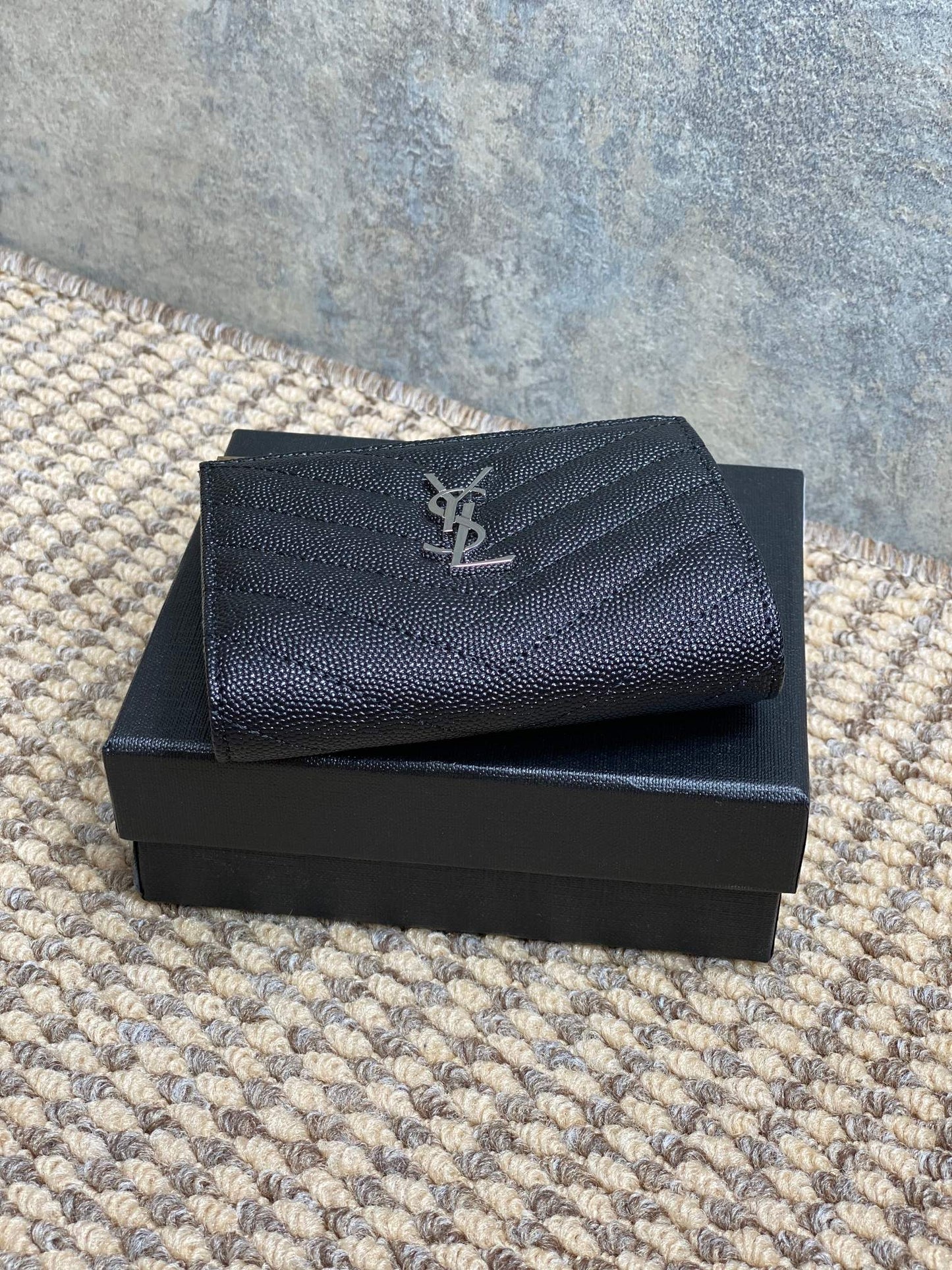 YSL Cassandre Matelassé Bi-Fold Wallet Black Caviar Cowhide Sliver HW mysite