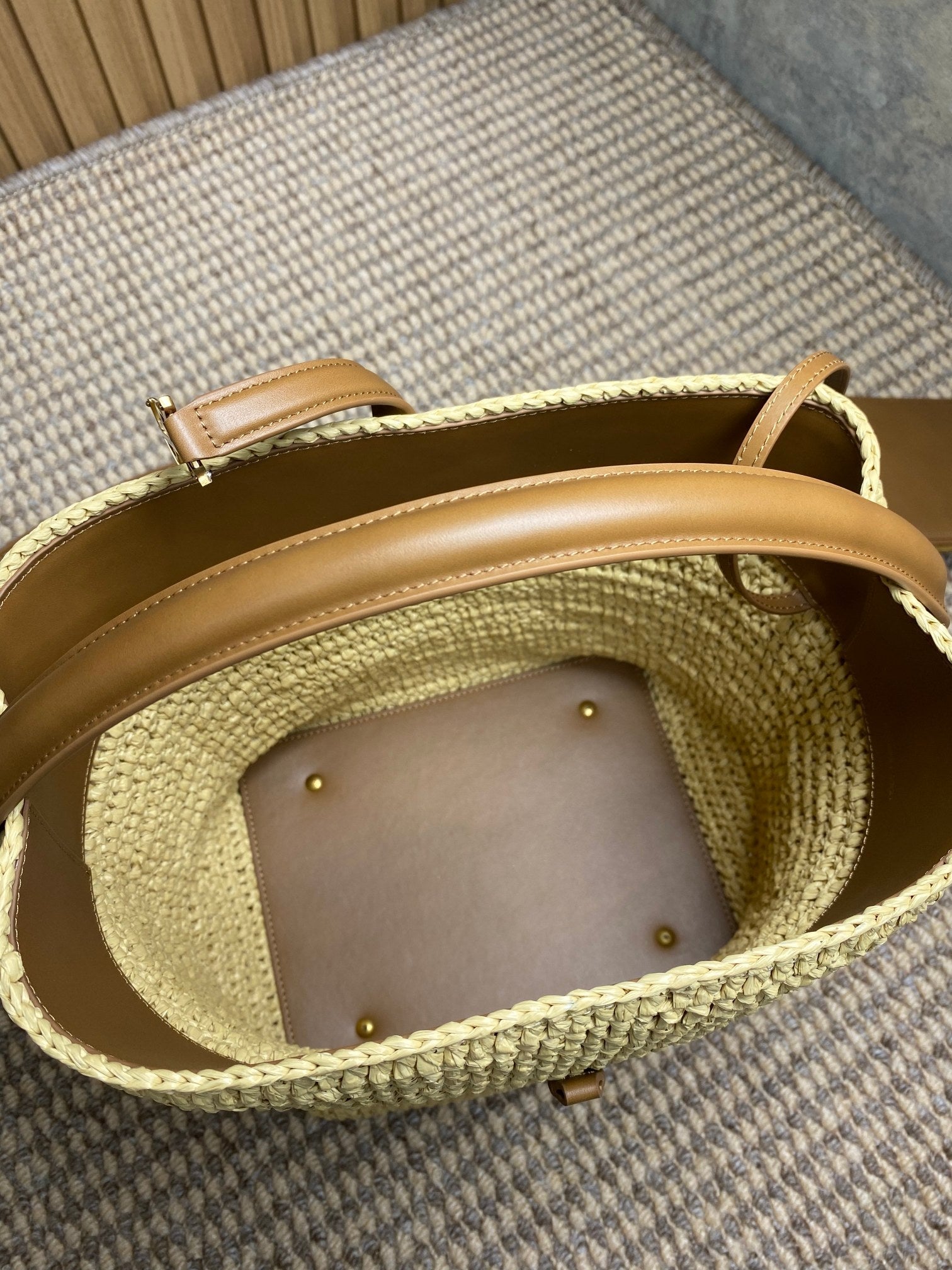 le 37 woven raffia 20cm brown calfskin mysite