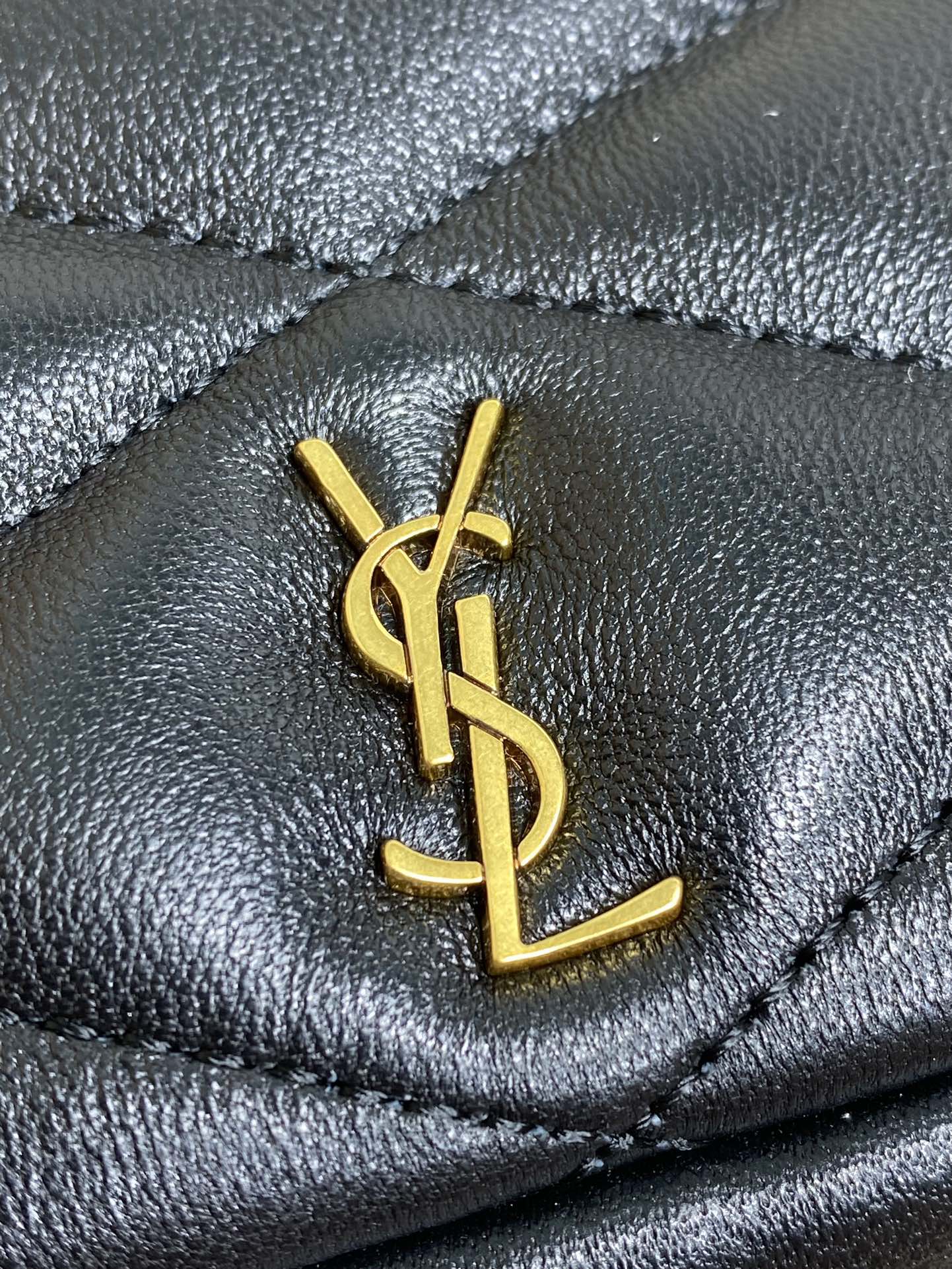 SADE HOBO 21 IN BLACK LAMBSKIN GOLD HARDWARE mysite