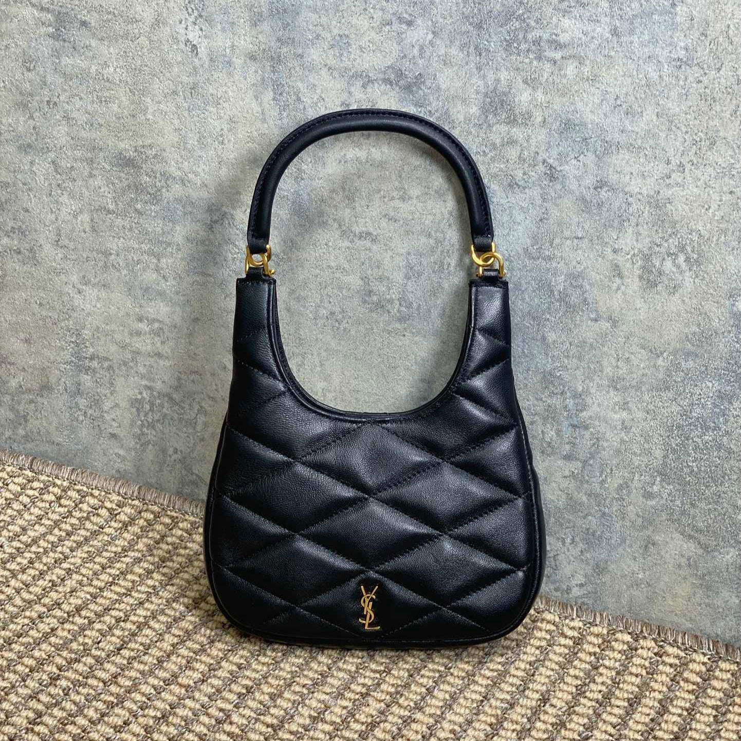 SADE HOBO 21 IN BLACK LAMBSKIN GOLD HARDWARE mysite