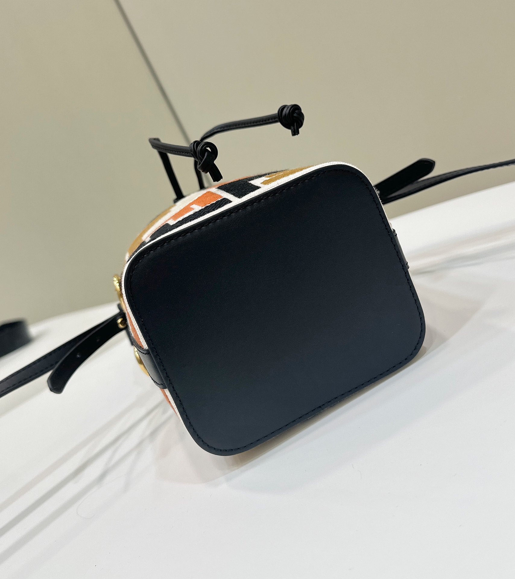 MON TRESOR 18 IN MULTICOLOR CANVAS WITH FF MOTIF EMBROIDERED mysite