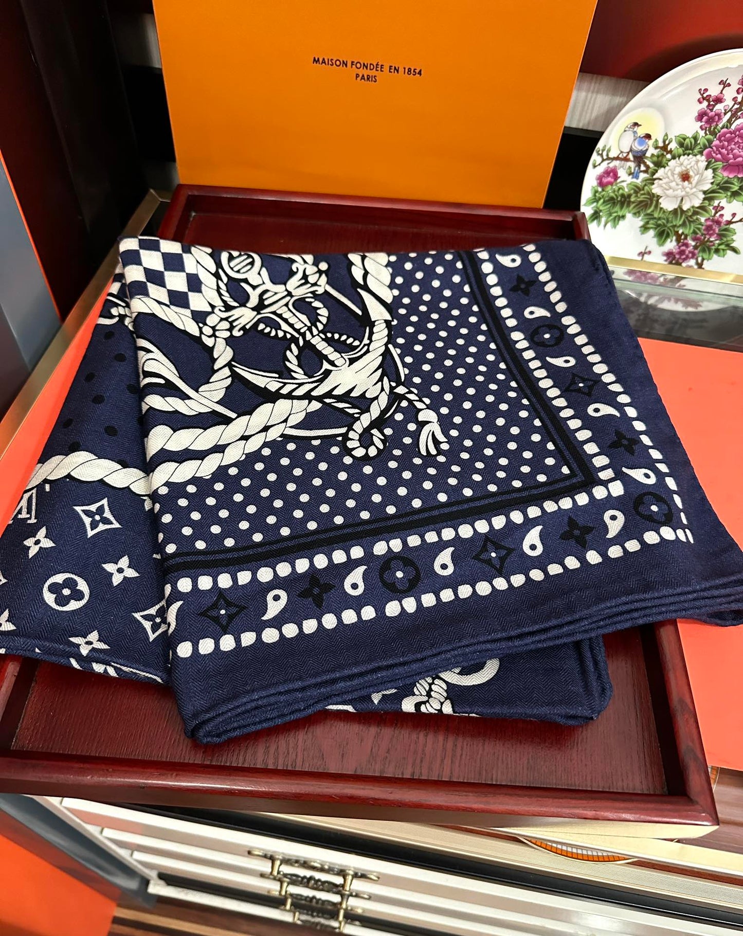 SAILOR BANDANA SQUARE IN MARINE BLUE SILK SCARF 140 CM mysite