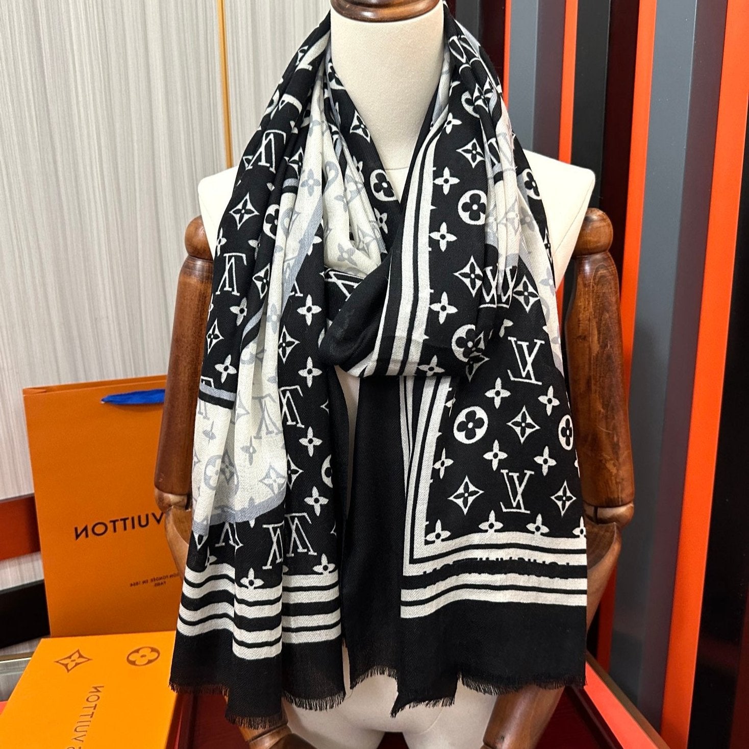 SCARF 200 CM IN BLACK MIX WHITE CASHMERE 400030 mysite