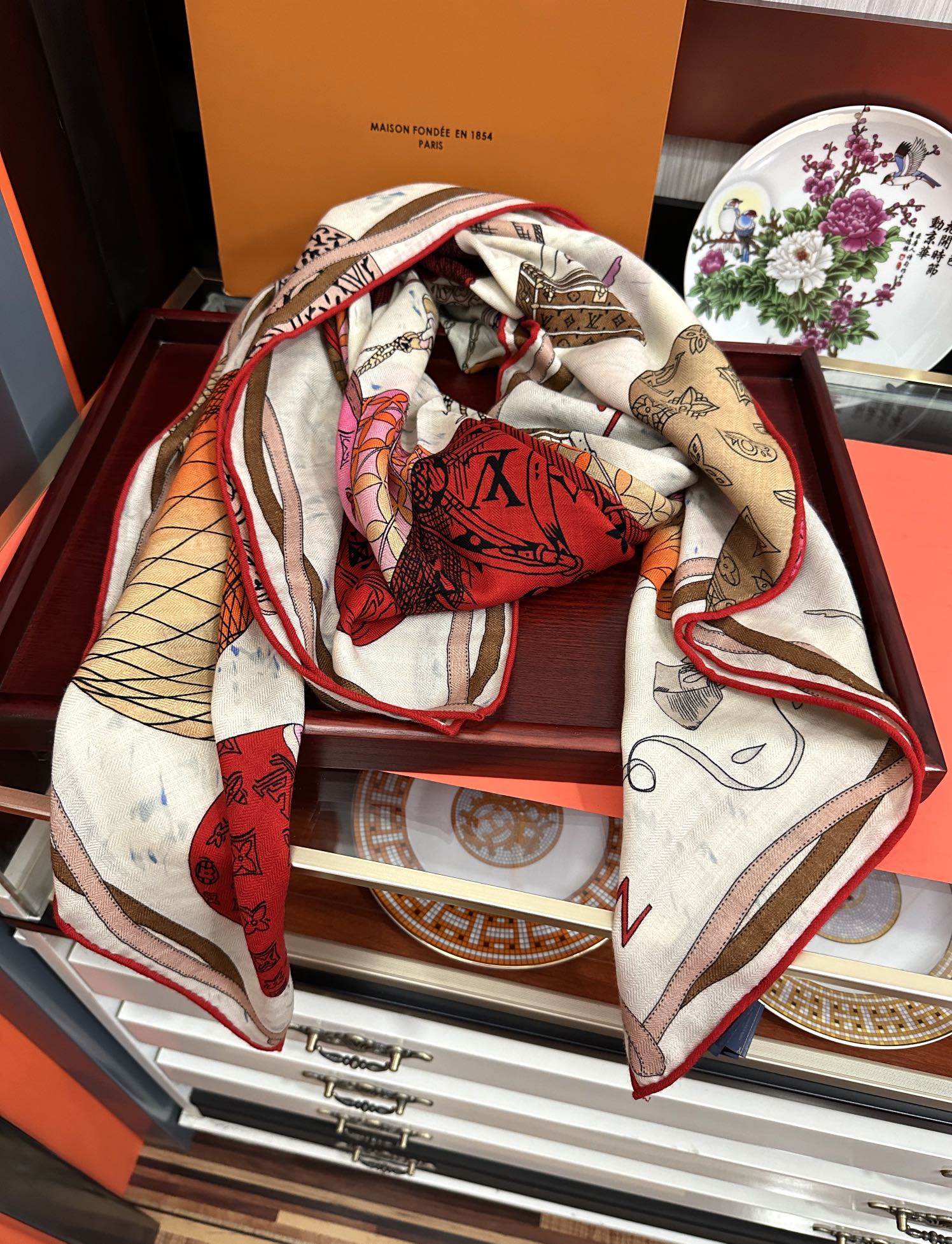 UP AND AWAY 140 CM SQUARE SILK SCARF COLORFUL 400072 mysite