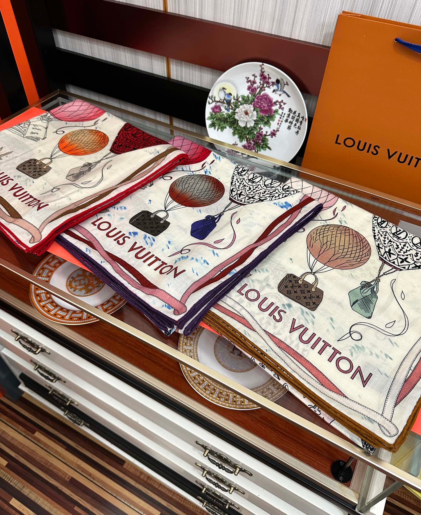 UP AND AWAY 140 CM SQUARE SILK SCARF COLORFUL 400074 mysite