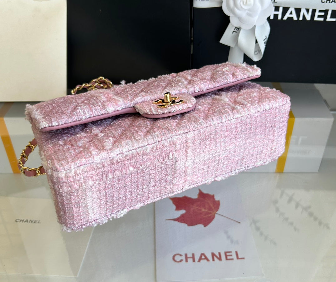 MEDIUM FLAP BAG 25 IN LIGHT PINK TWEED GOLD HARDWARE mysite